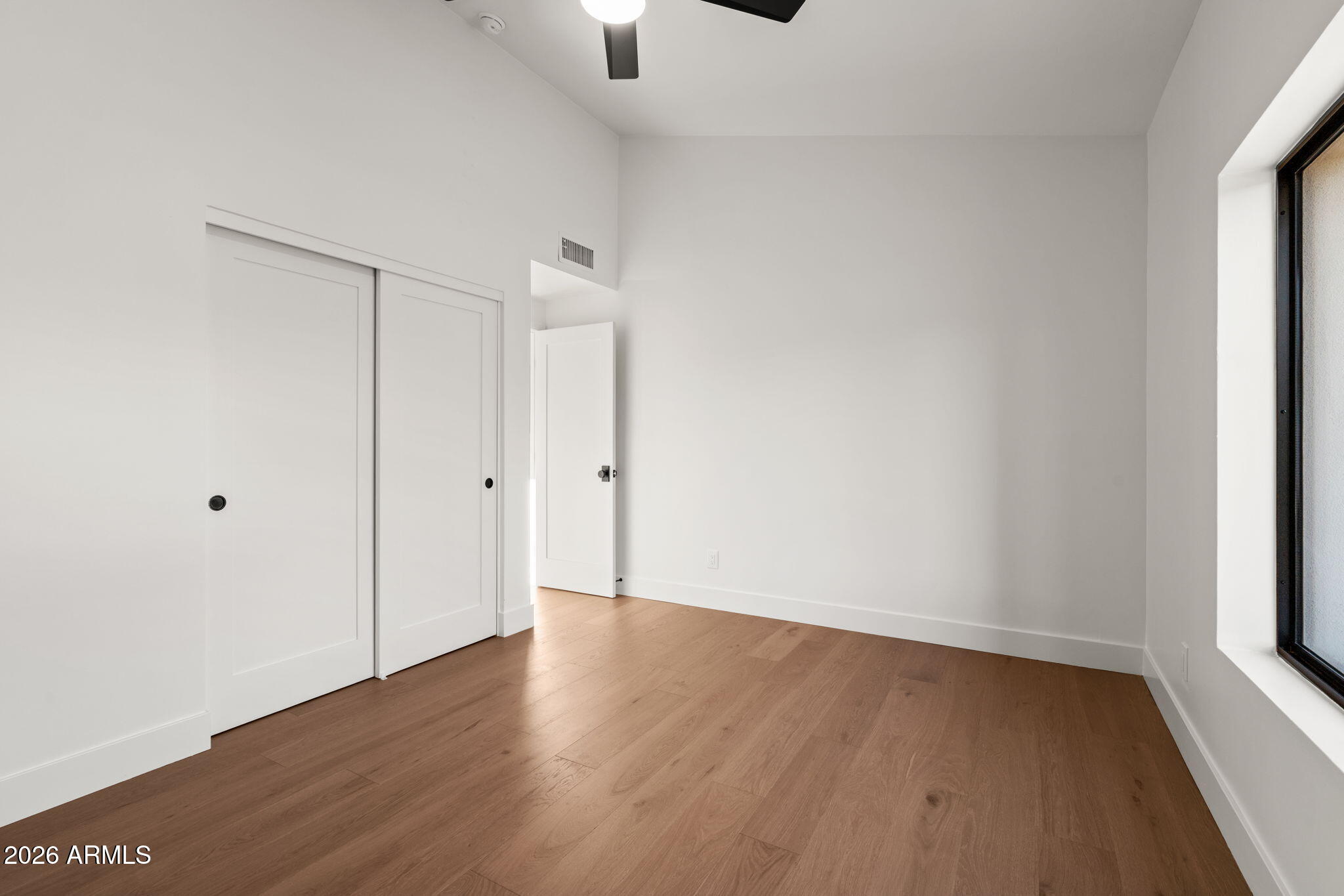 10572 E BELLA VISTA Drive