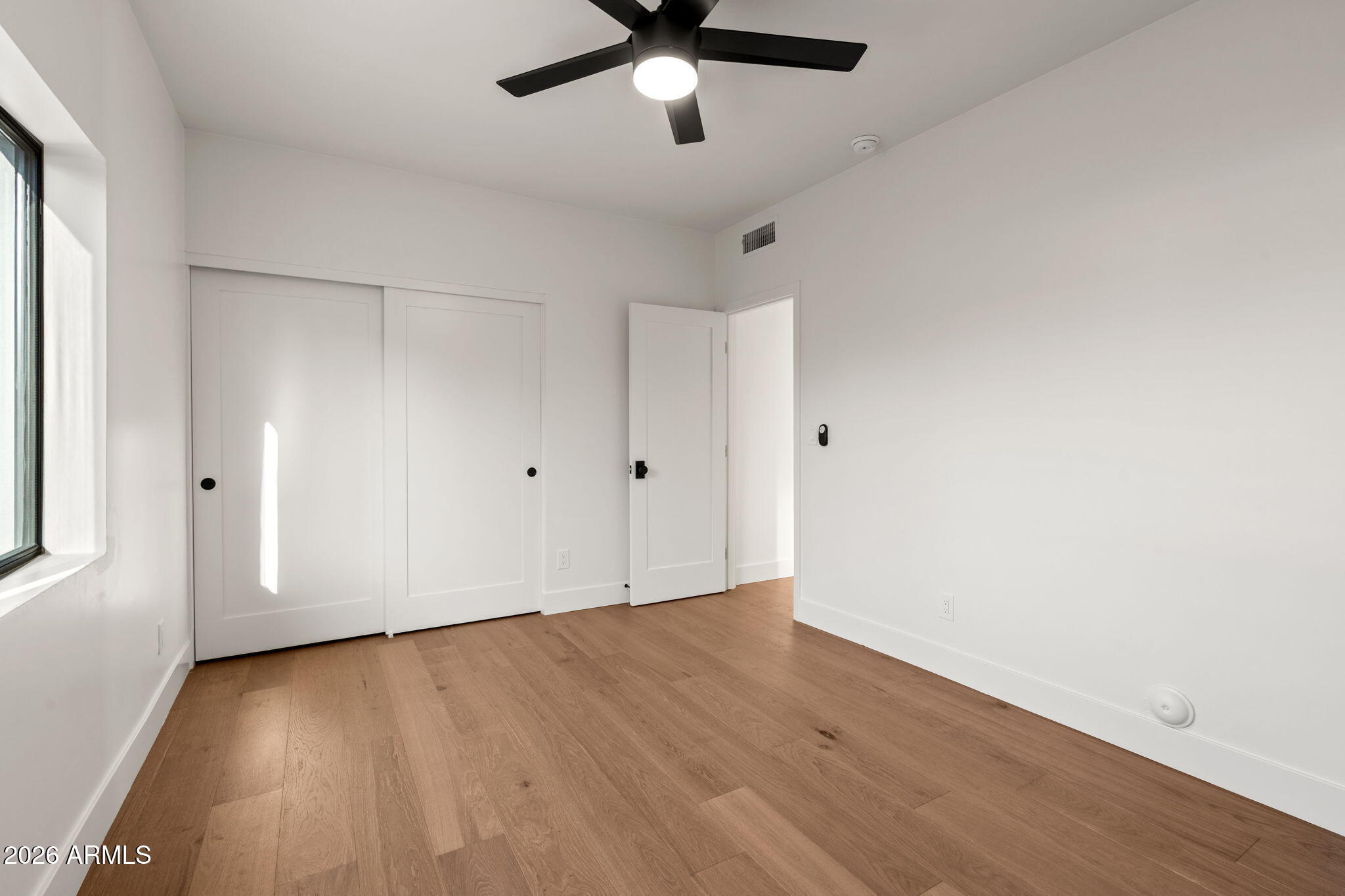10572 E BELLA VISTA Drive