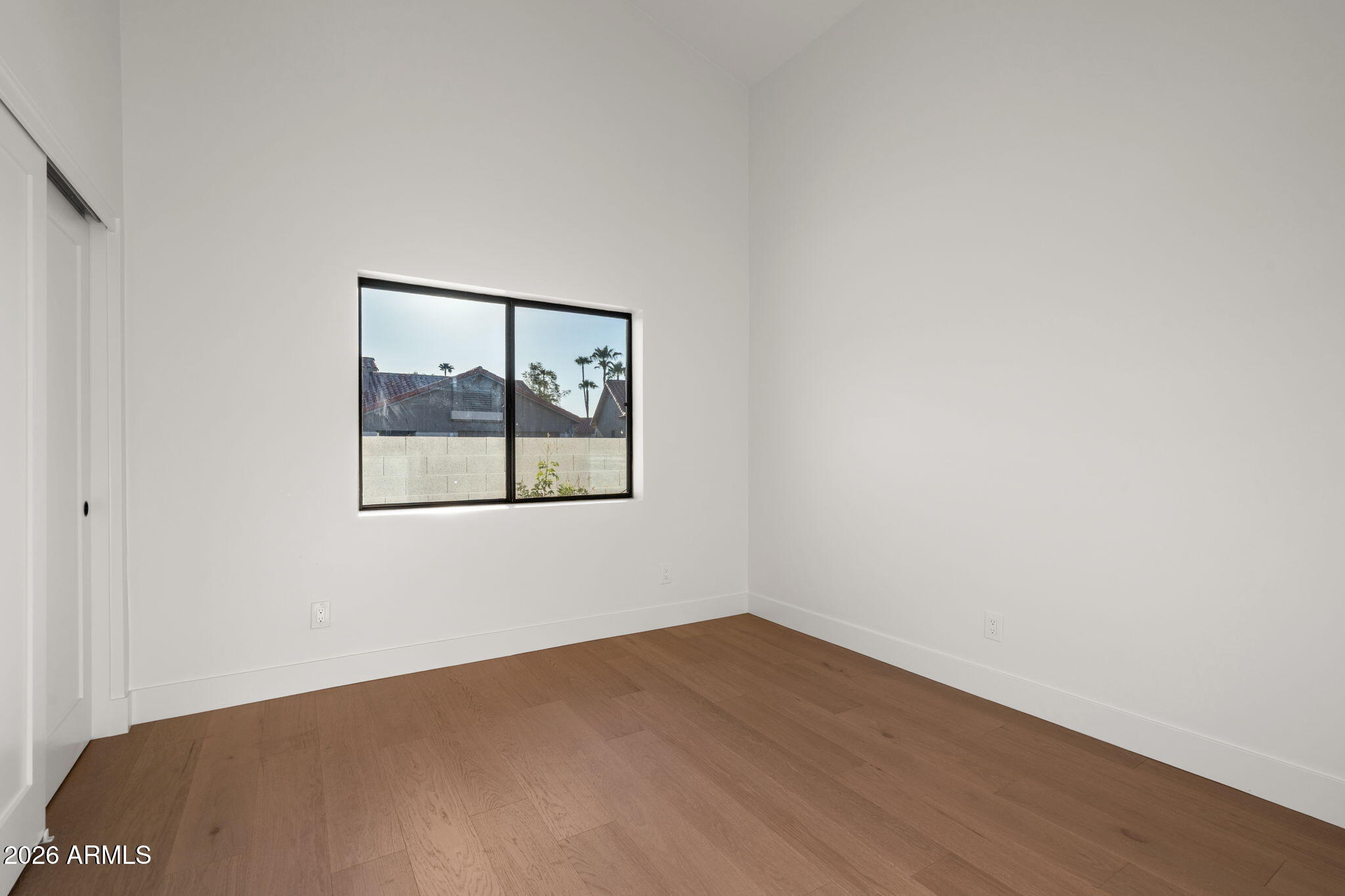 10572 E BELLA VISTA Drive
