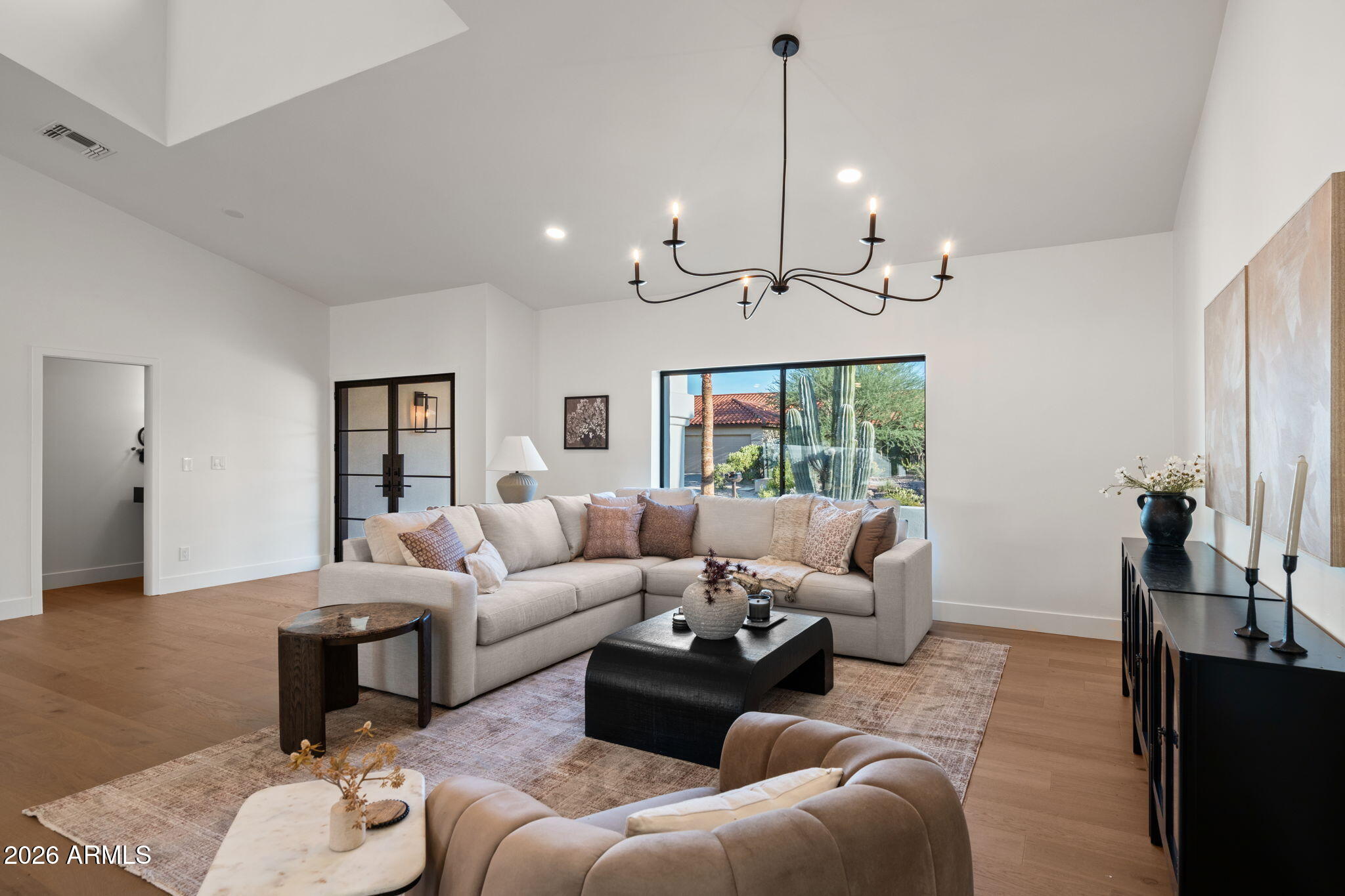 10572 E BELLA VISTA Drive