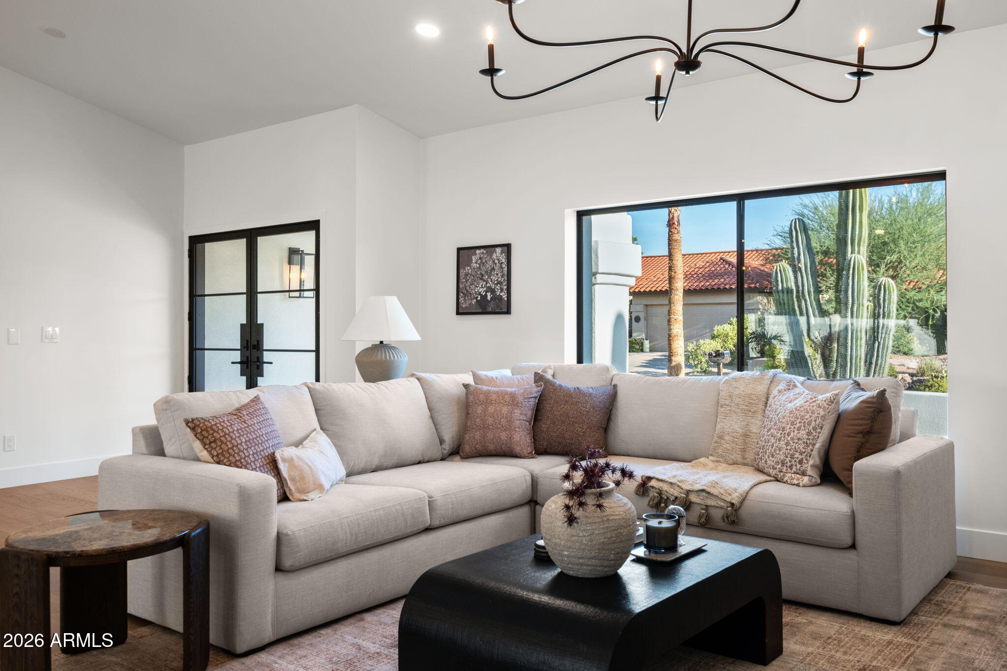 10572 E BELLA VISTA Drive