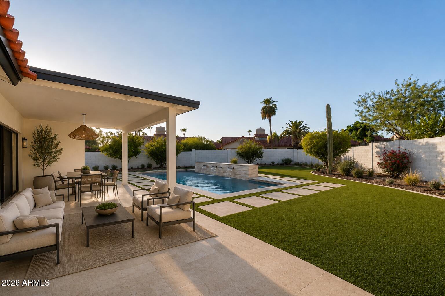10572 E BELLA VISTA Drive