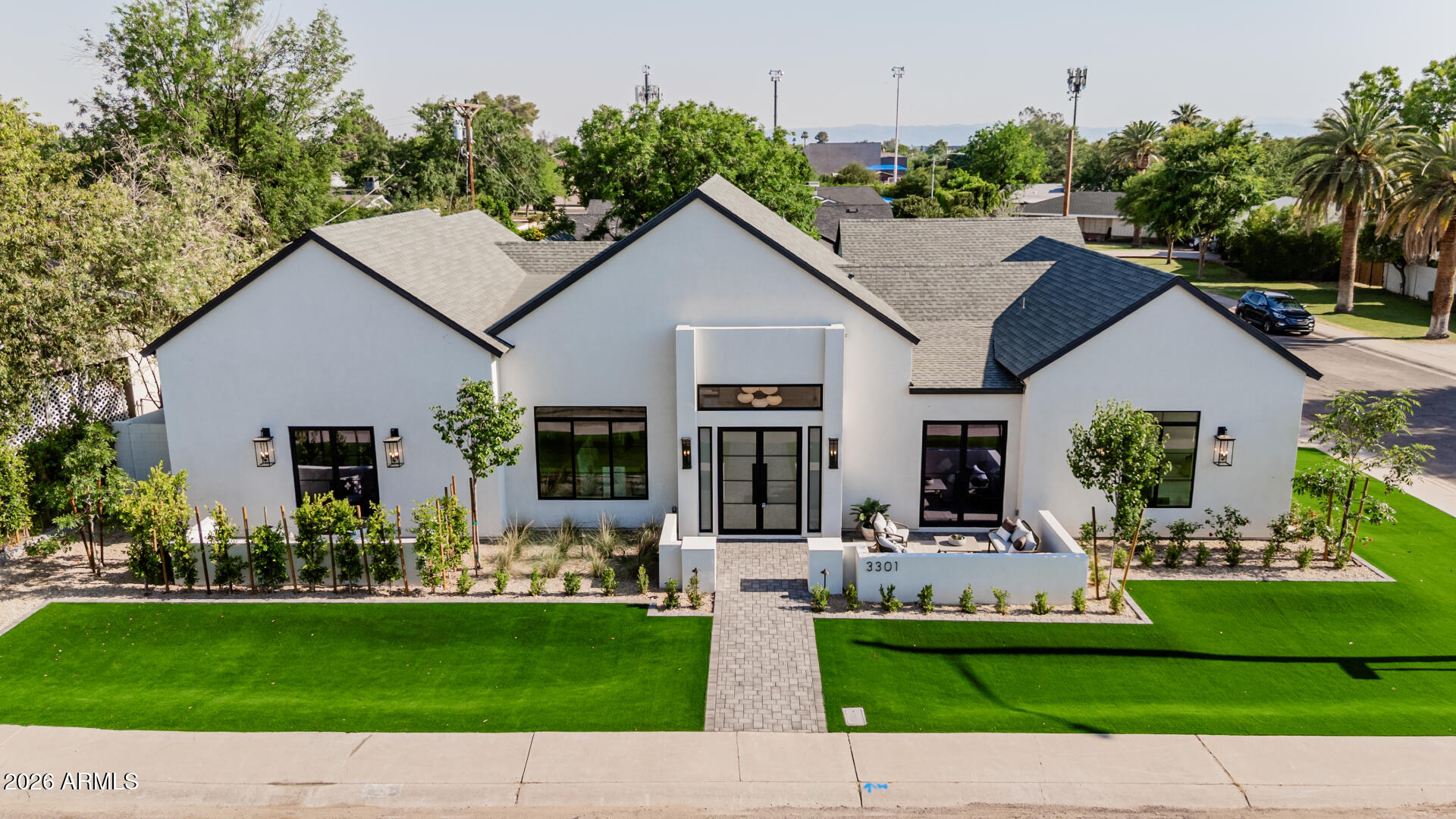 3301 E ELM Street