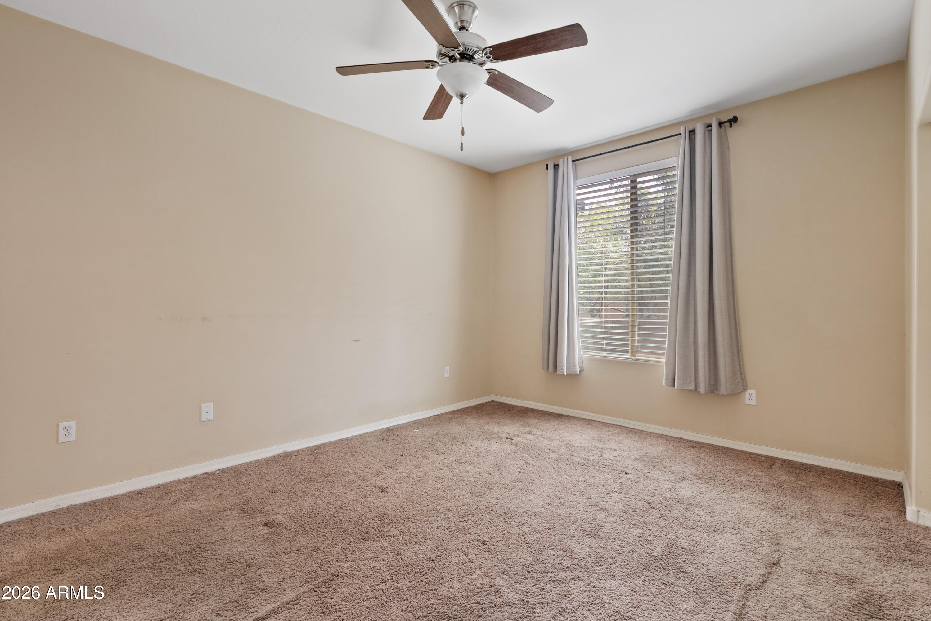 7726 E BASELINE Road 129