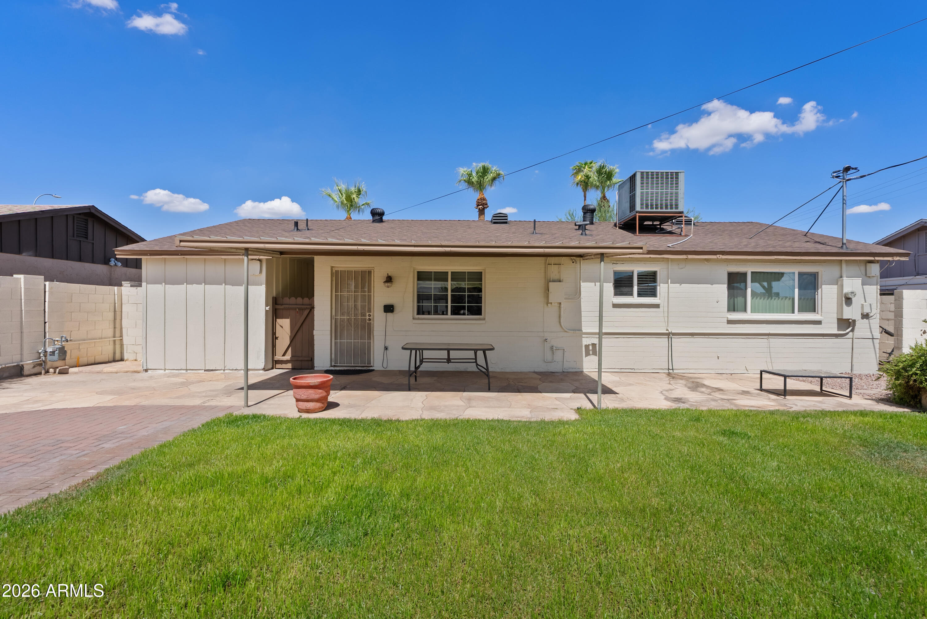 449 E CONTINENTAL Drive