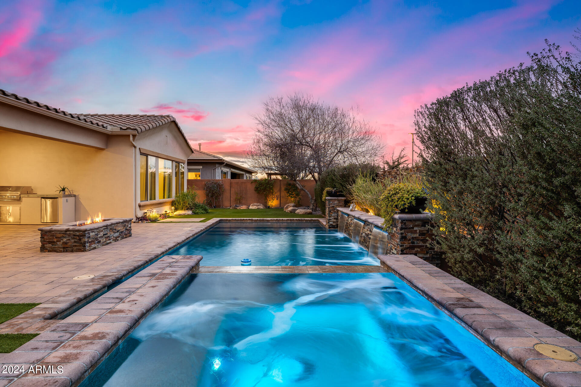 3786 E CHESTNUT Lane