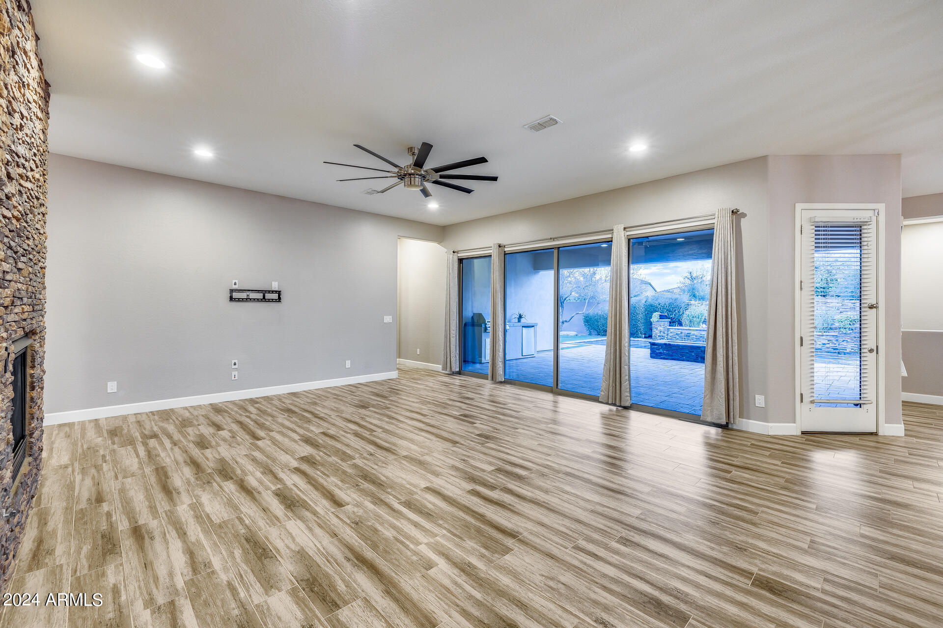 3786 E CHESTNUT Lane