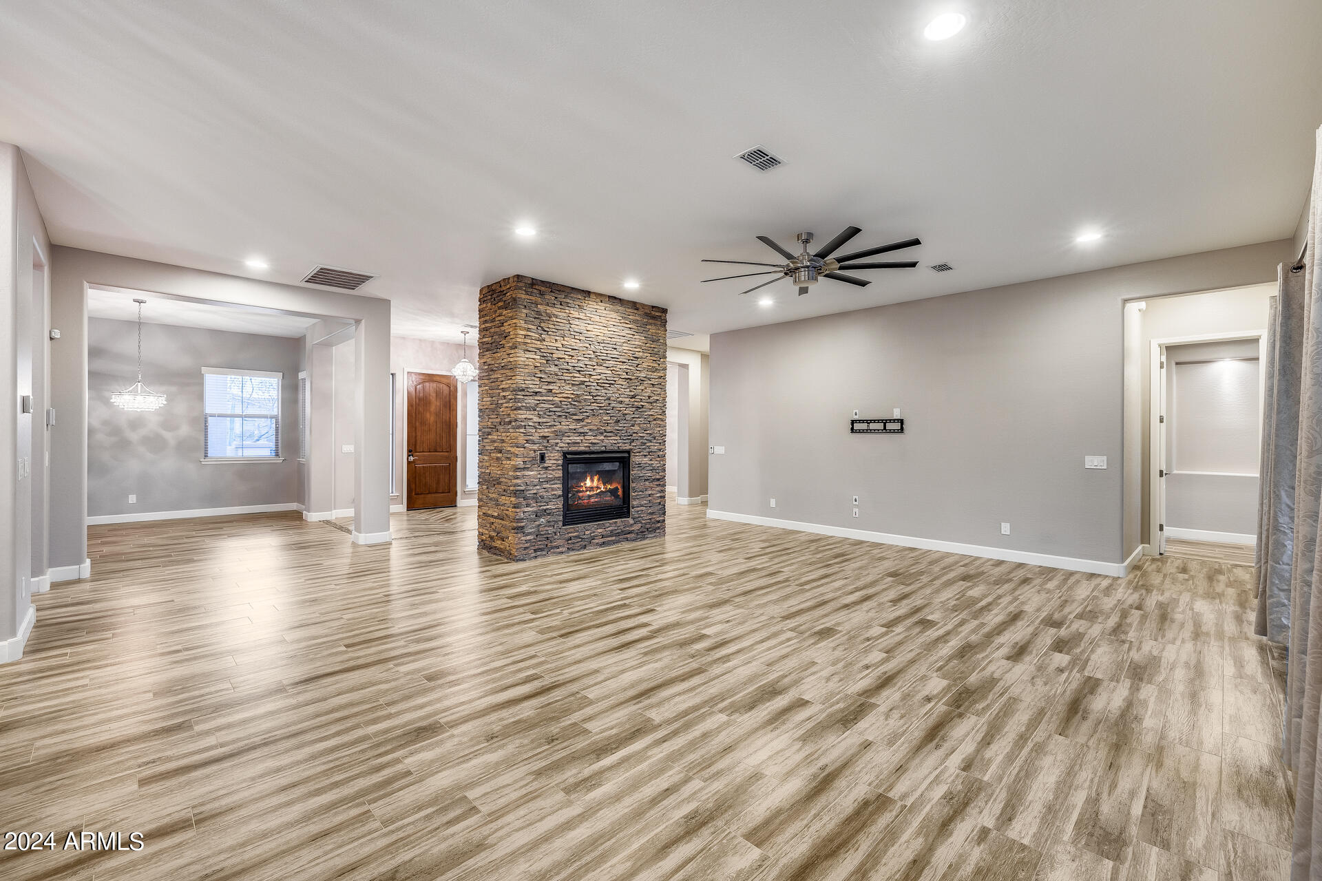 3786 E CHESTNUT Lane