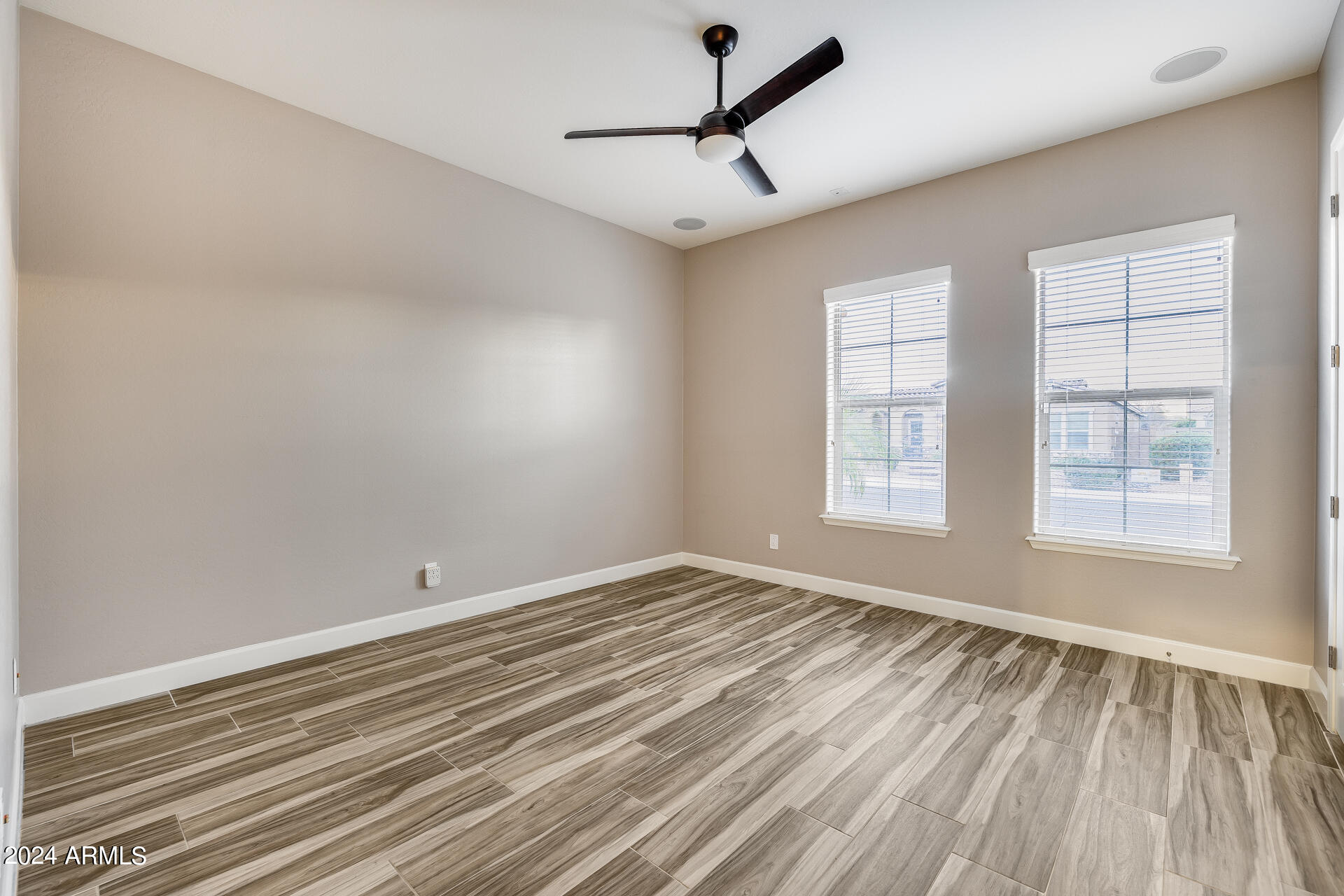 3786 E CHESTNUT Lane