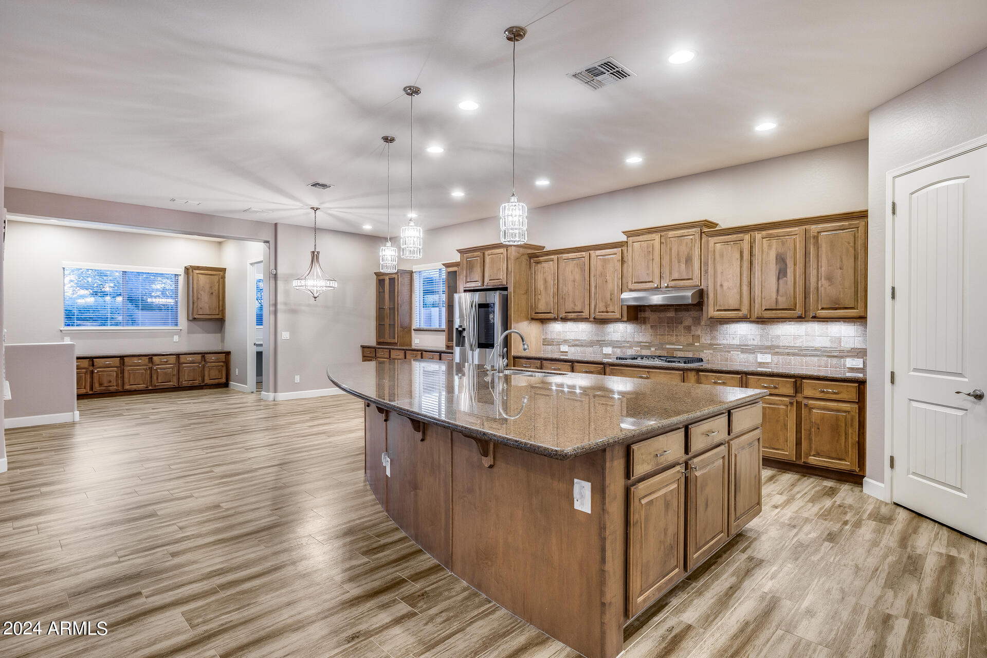 3786 E CHESTNUT Lane