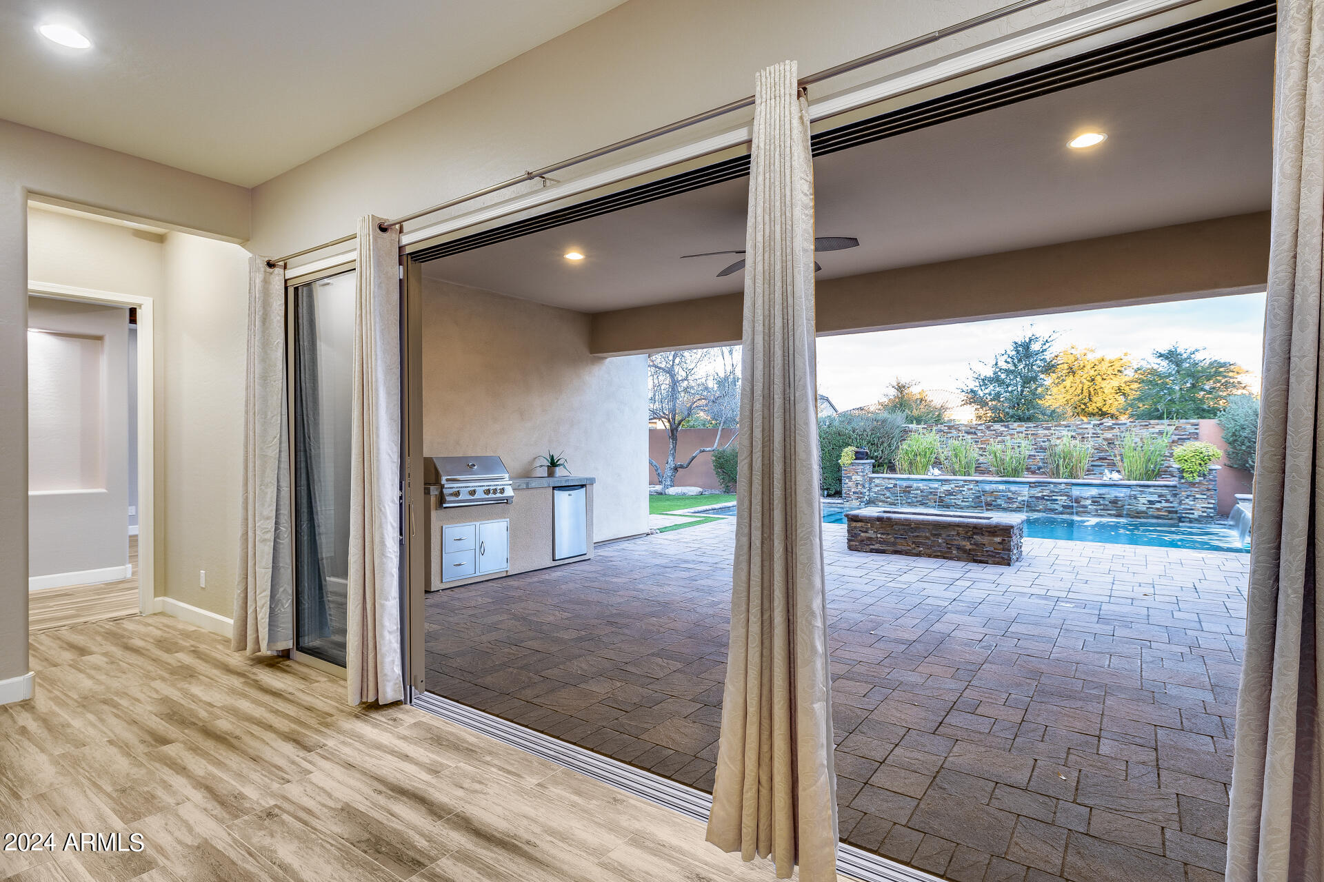 3786 E CHESTNUT Lane