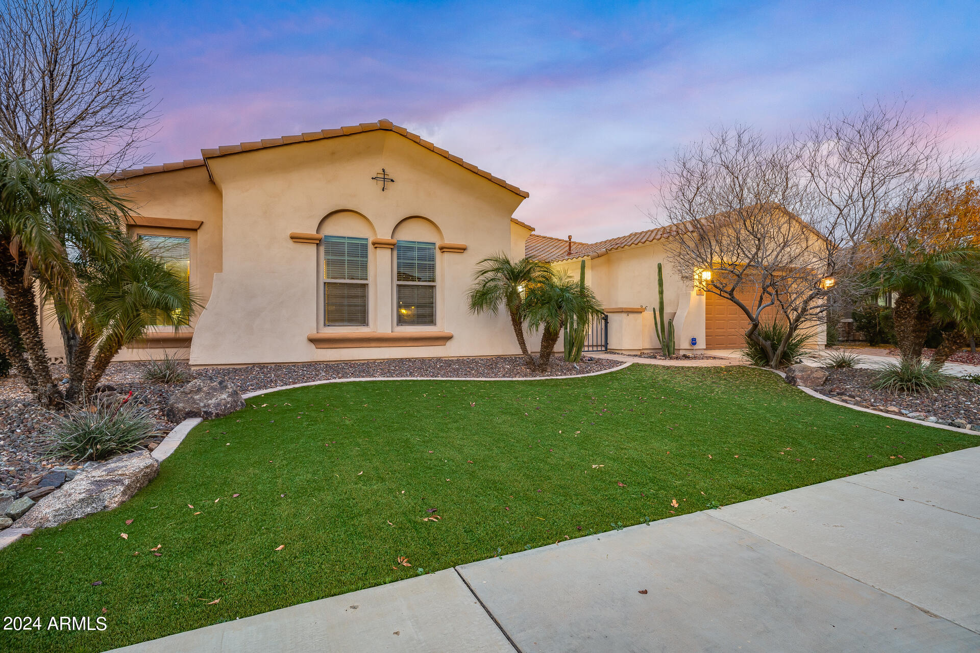 3786 E CHESTNUT Lane