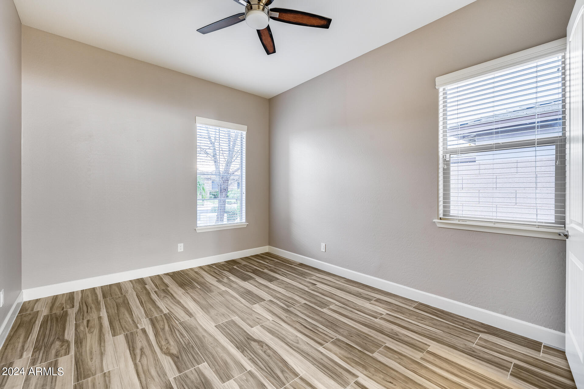 3786 E CHESTNUT Lane