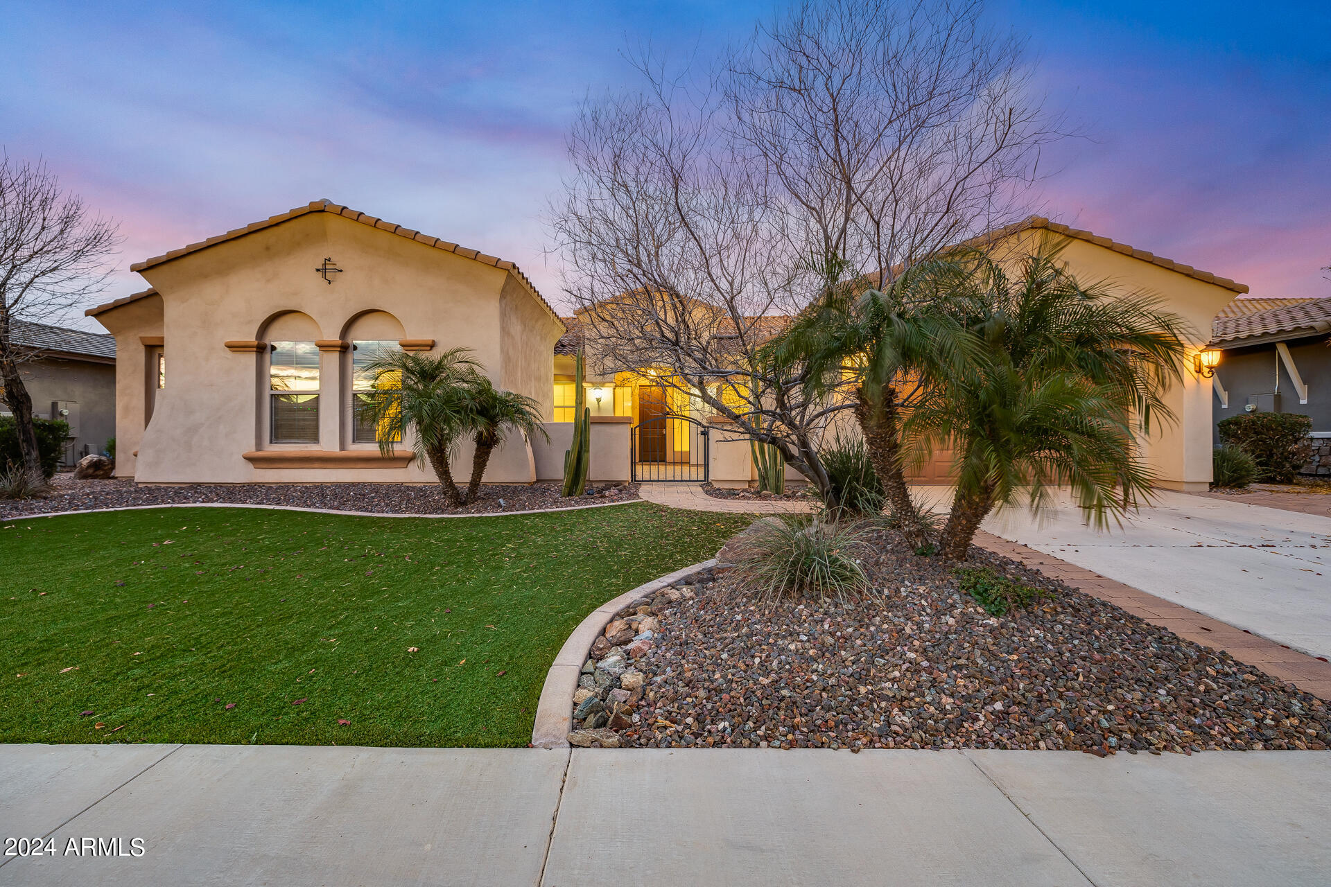 3786 E CHESTNUT Lane