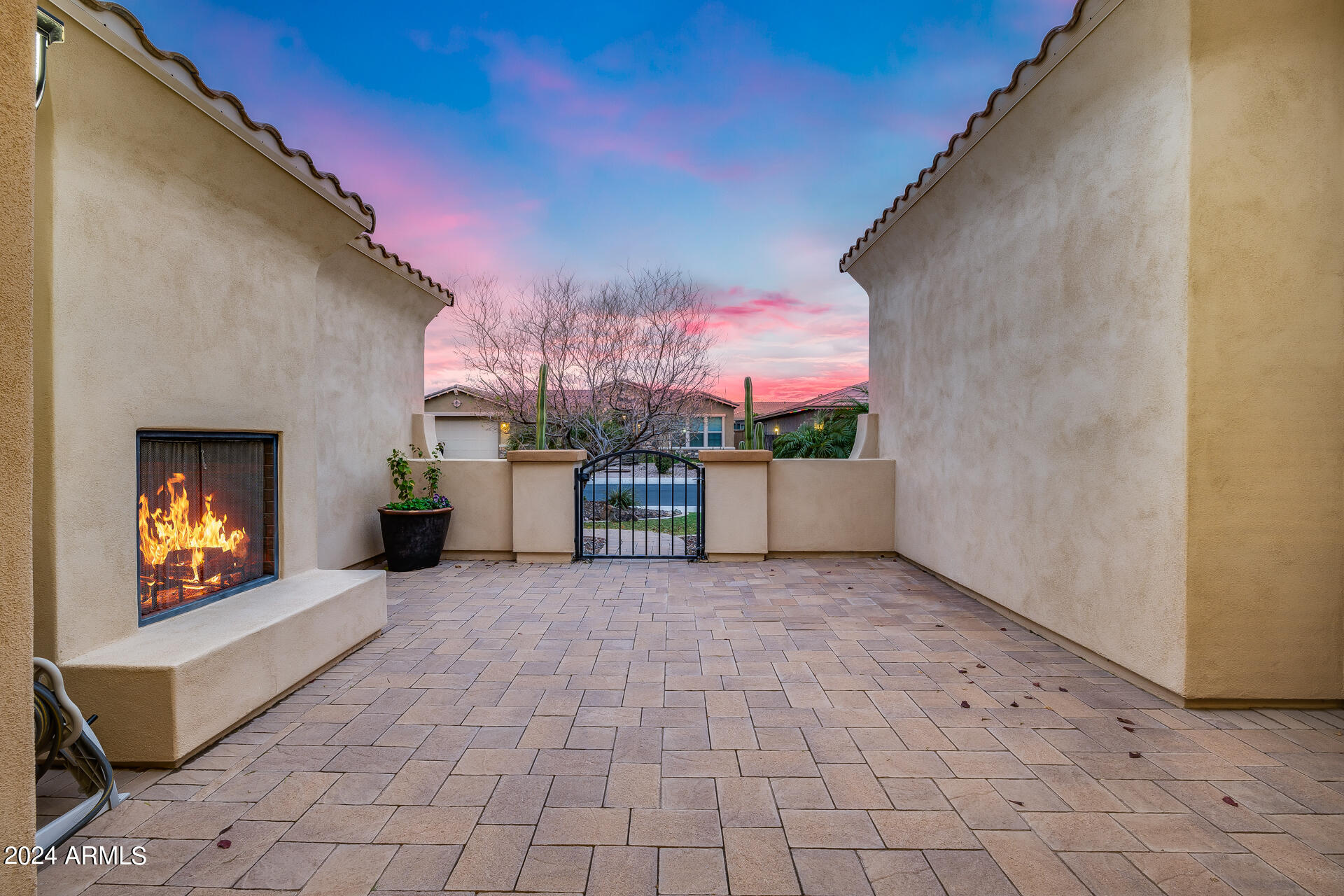 3786 E CHESTNUT Lane