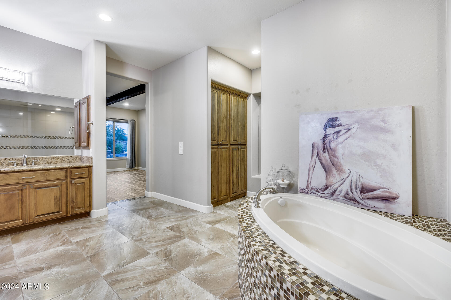 3786 E CHESTNUT Lane