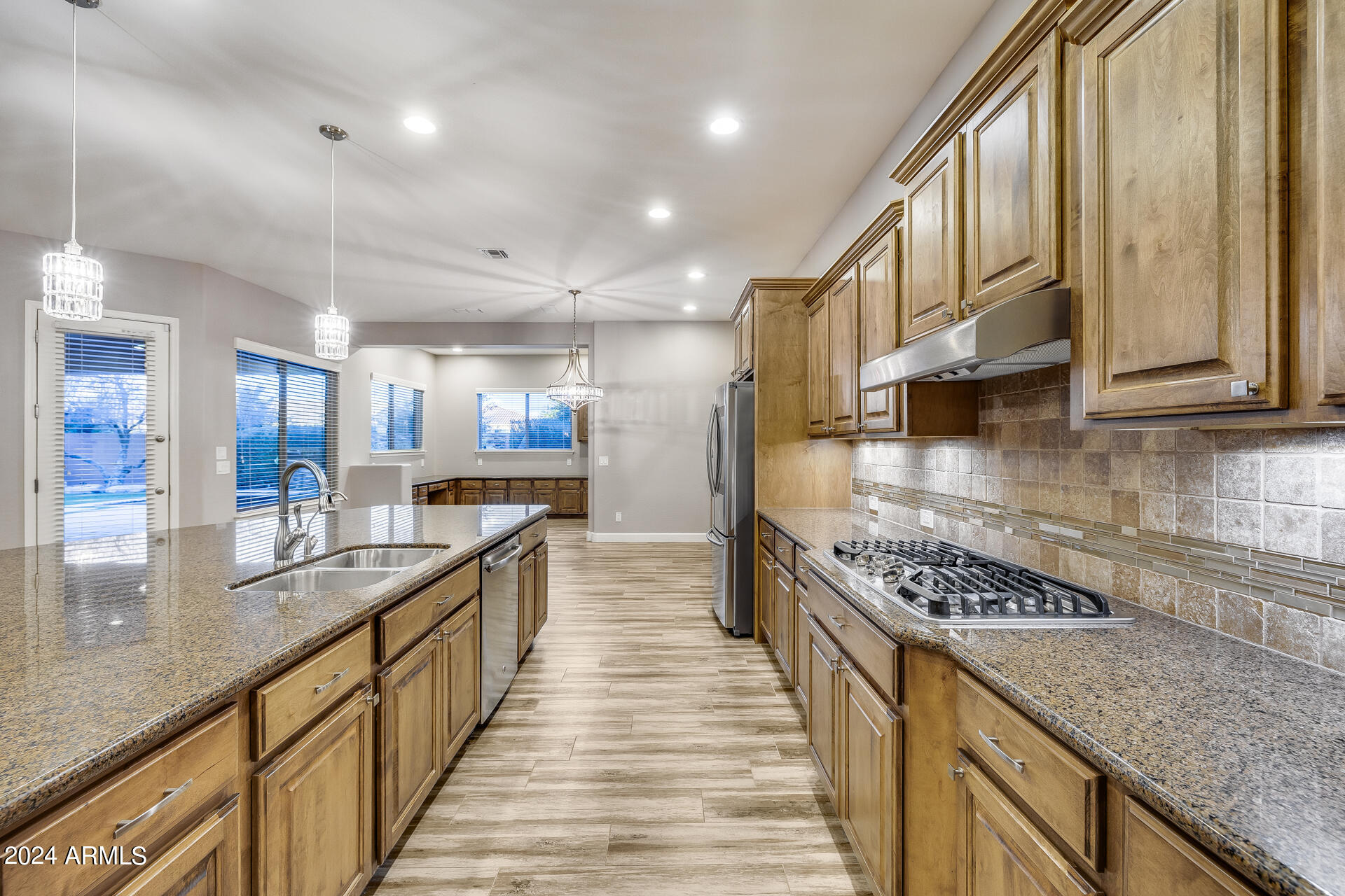 3786 E CHESTNUT Lane