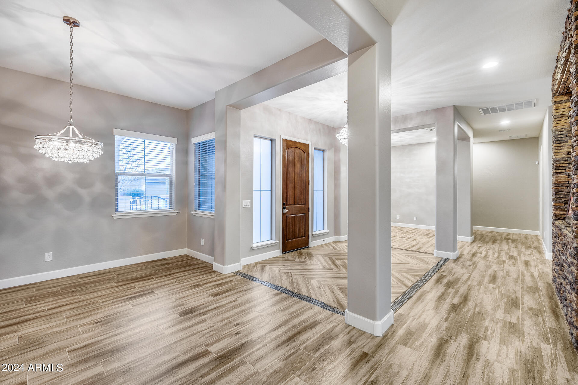 3786 E CHESTNUT Lane