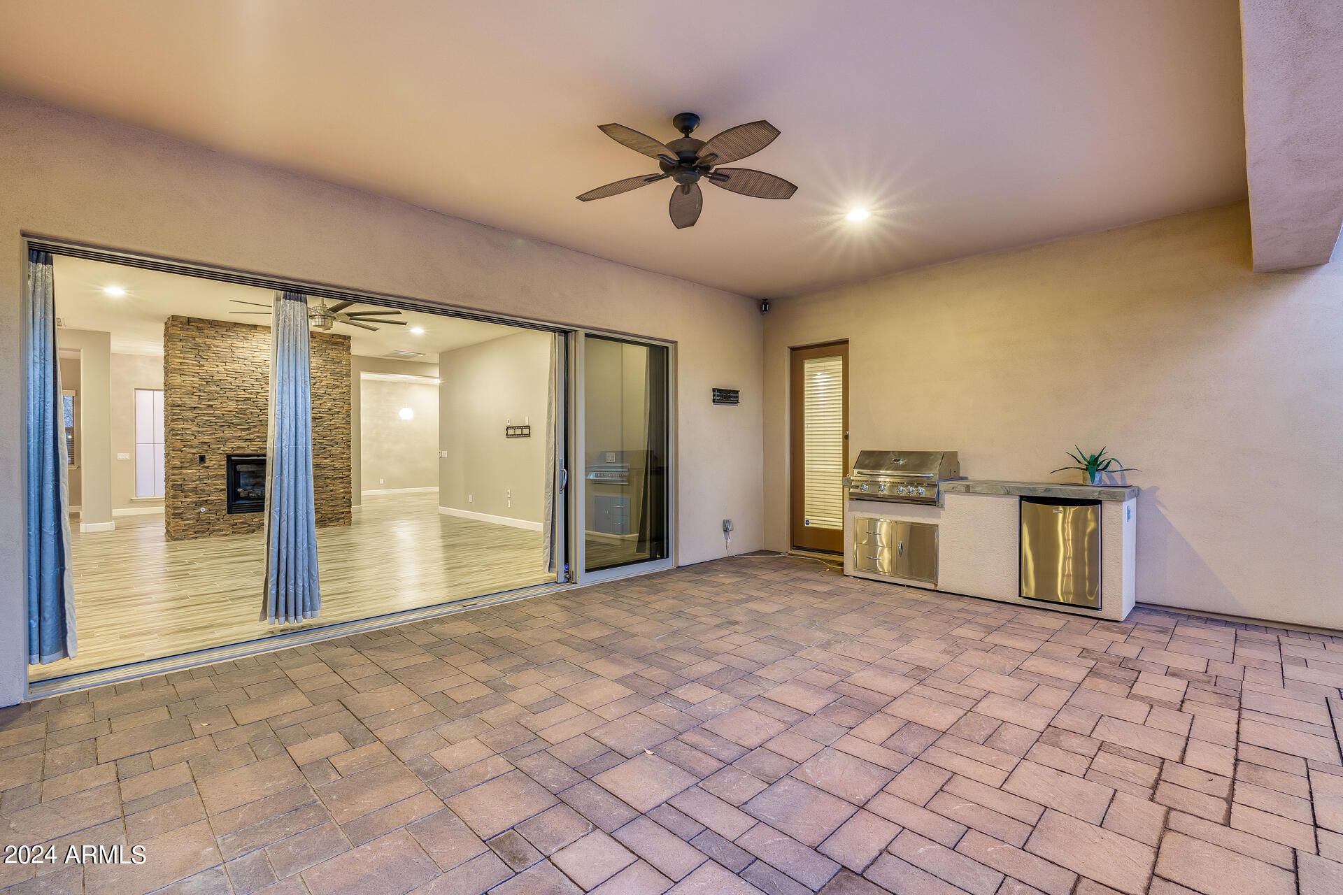 3786 E CHESTNUT Lane