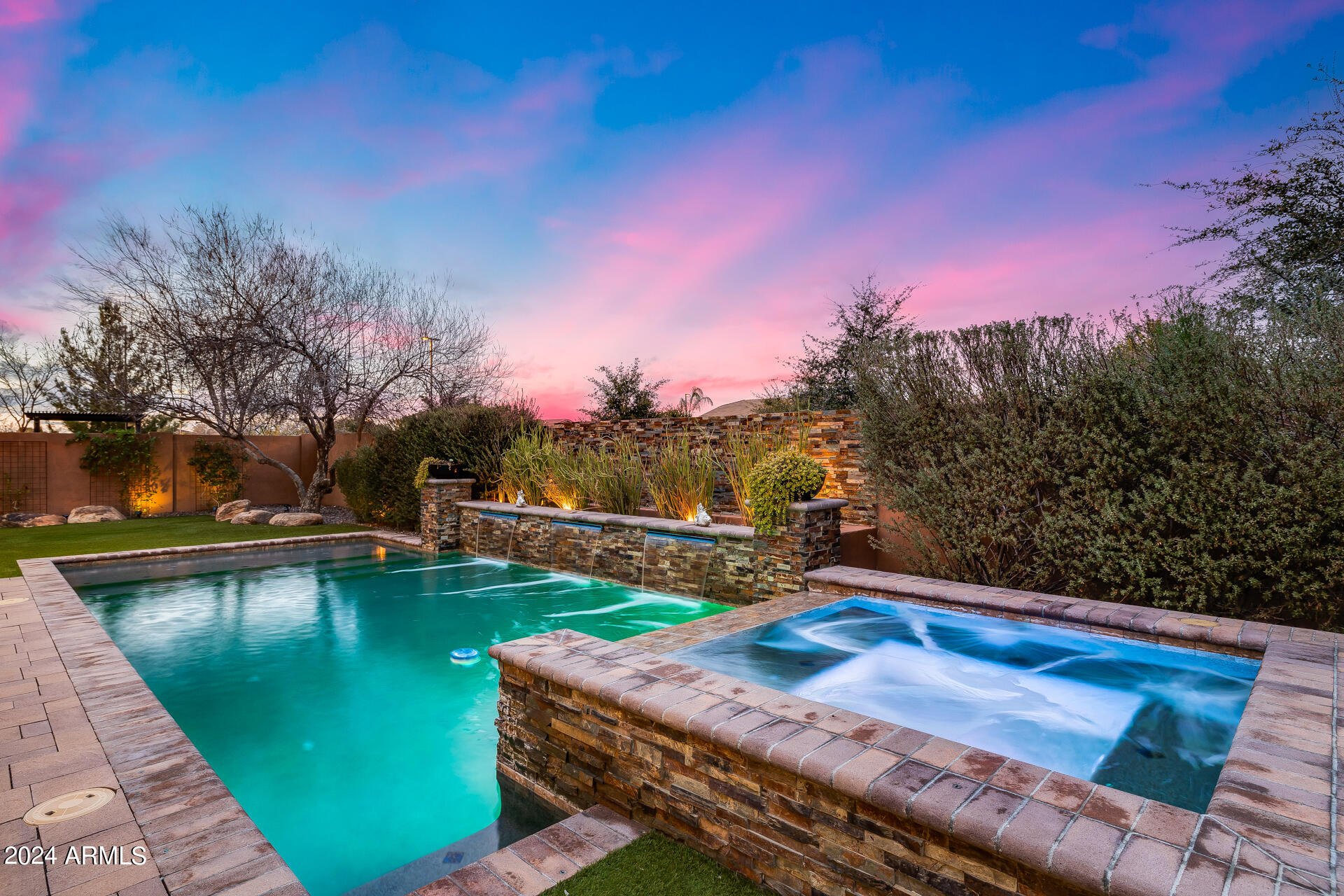 3786 E CHESTNUT Lane