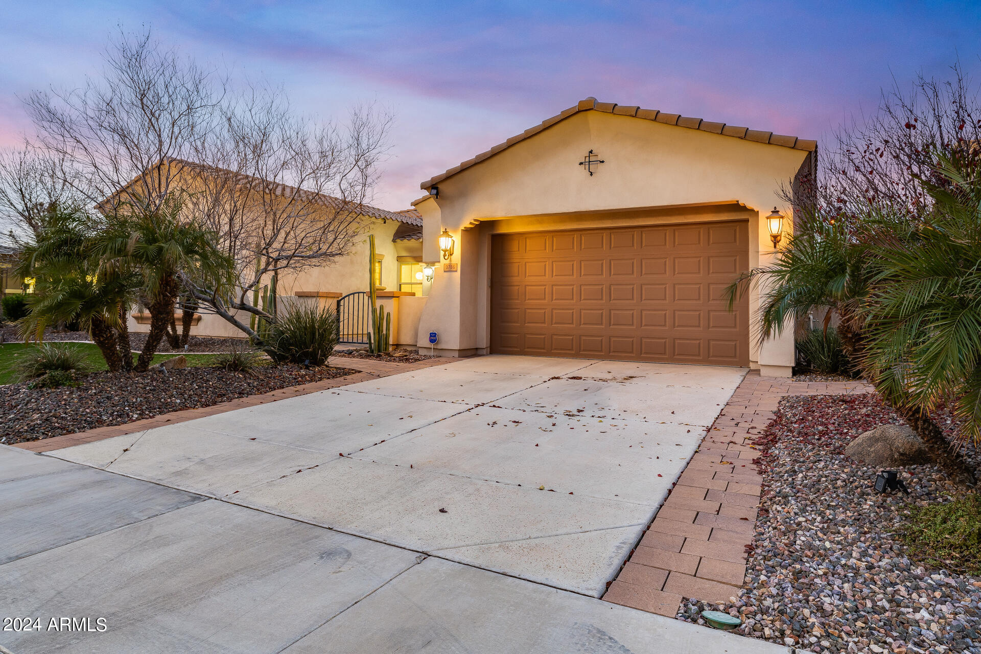 3786 E CHESTNUT Lane