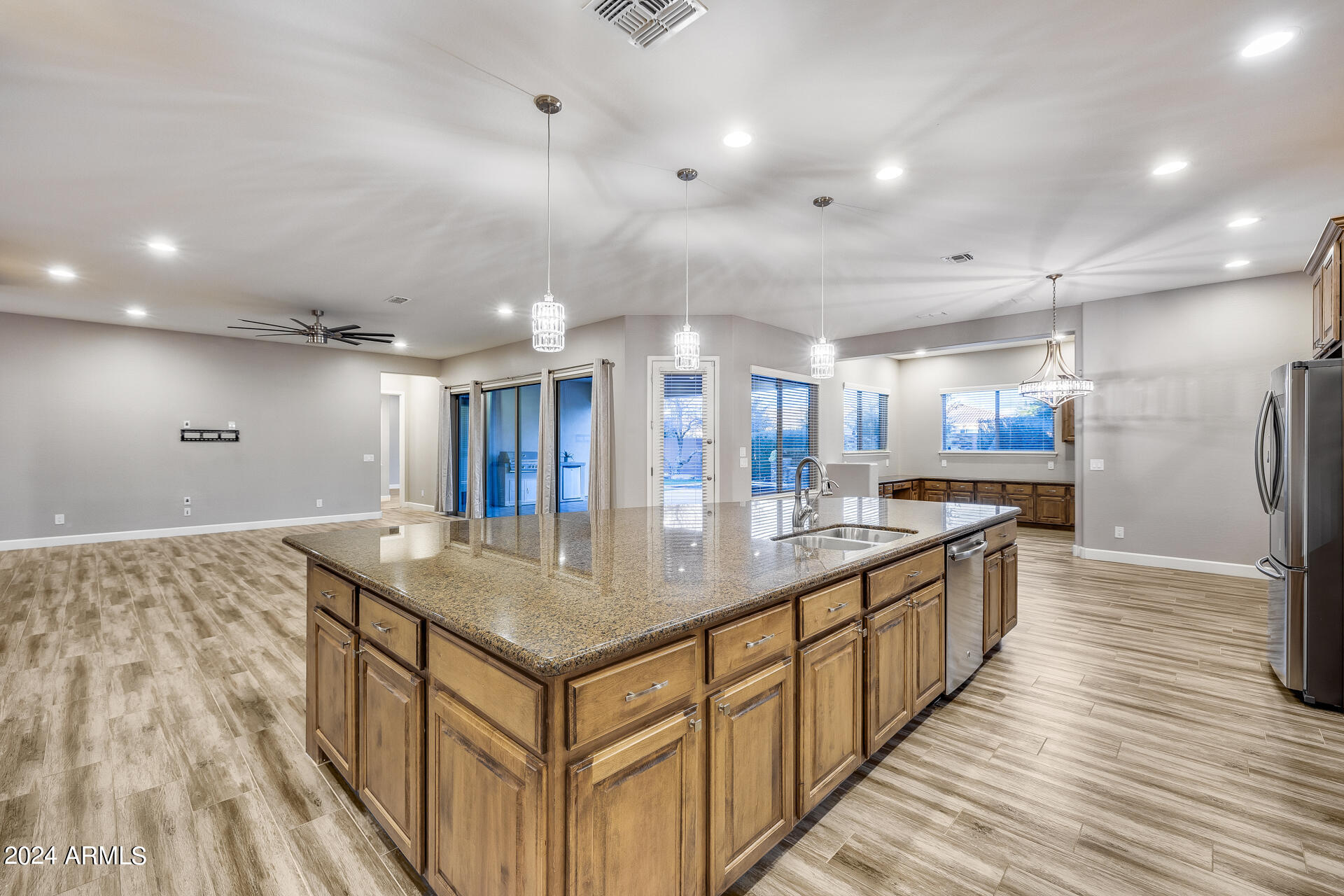 3786 E CHESTNUT Lane