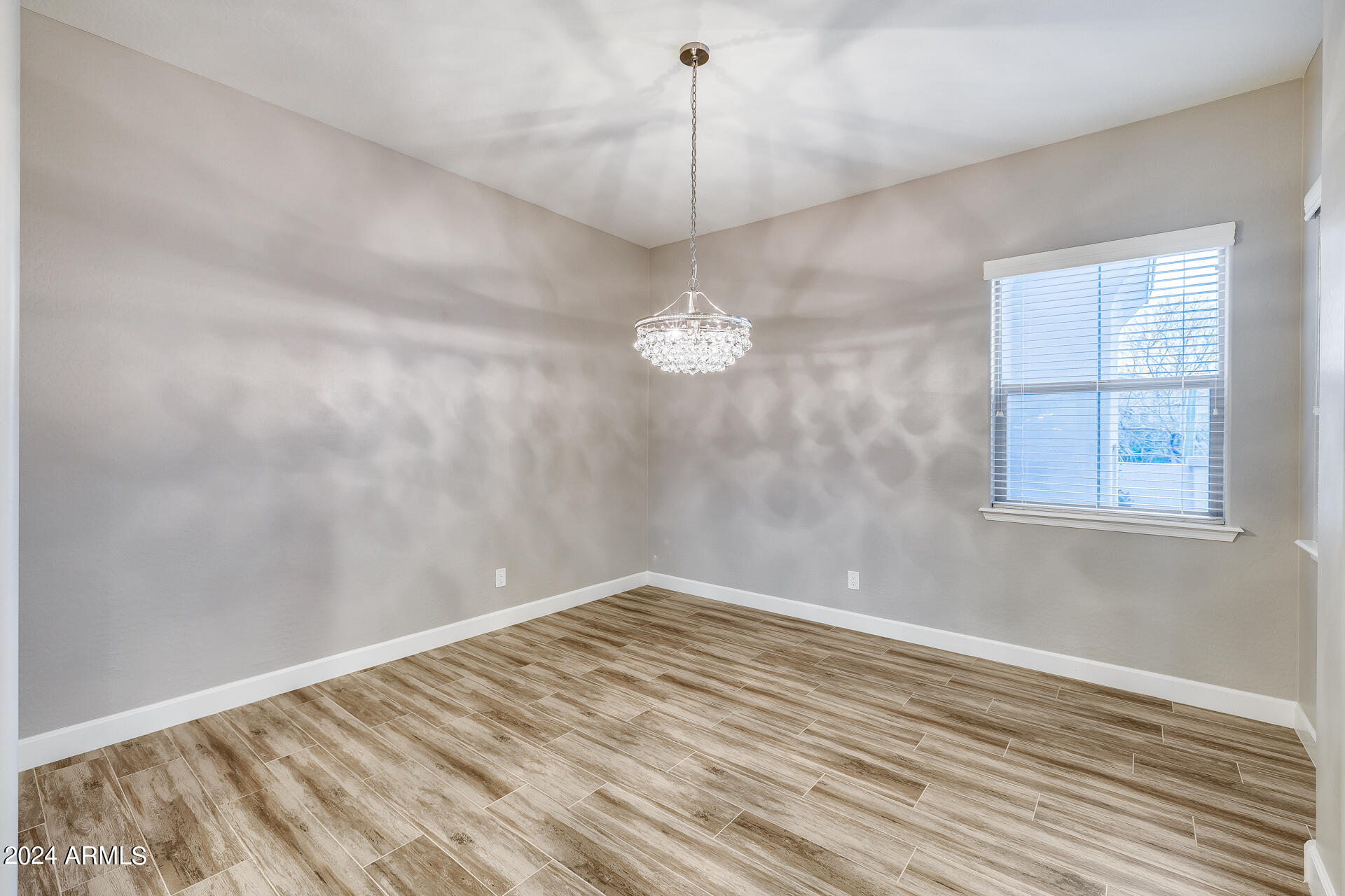 3786 E CHESTNUT Lane