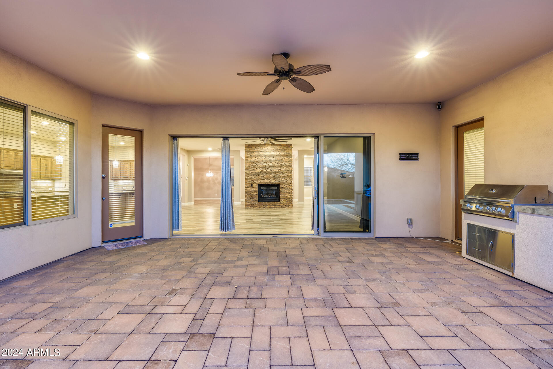 3786 E CHESTNUT Lane