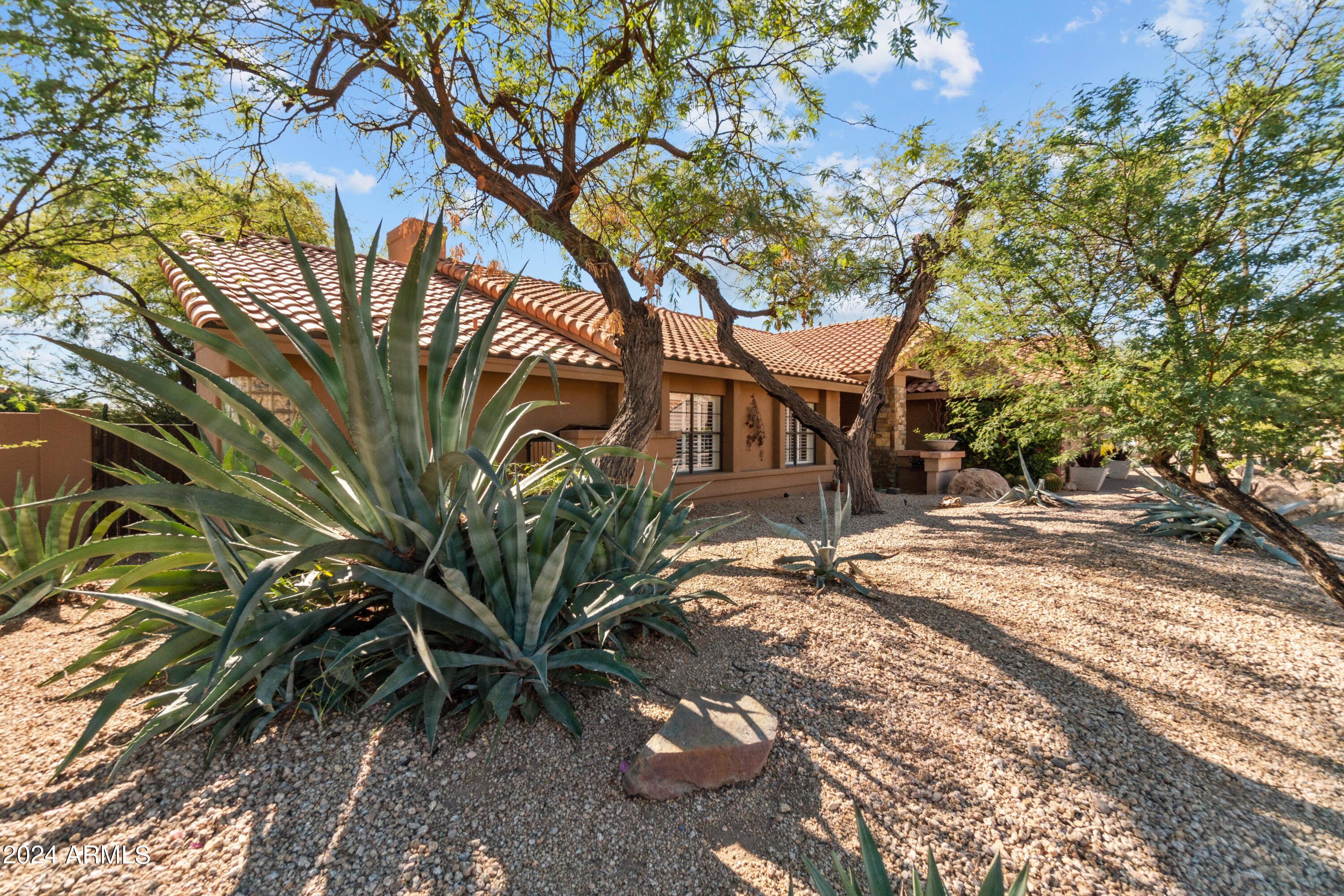 9837 E PERSHING Avenue