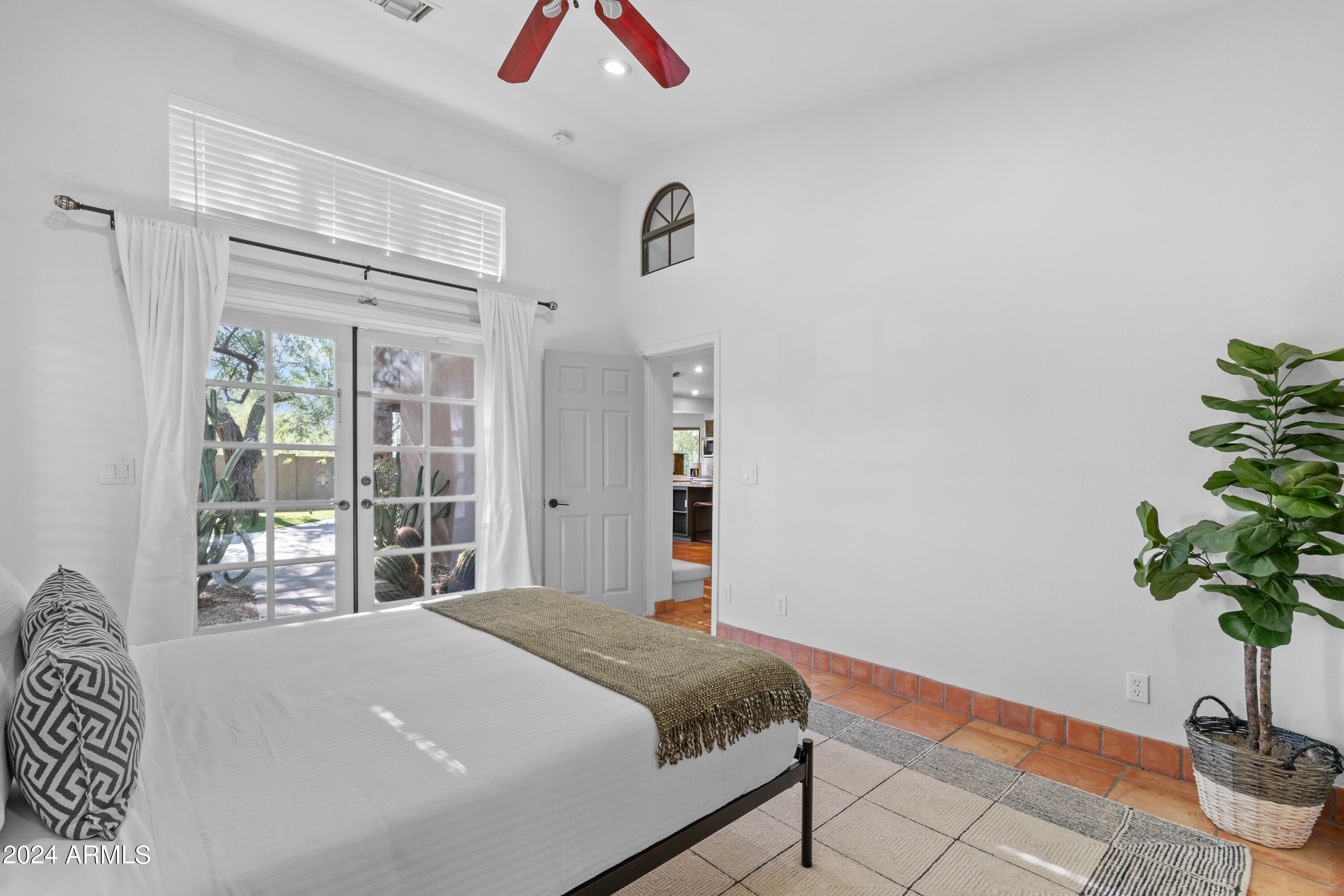 9837 E PERSHING Avenue