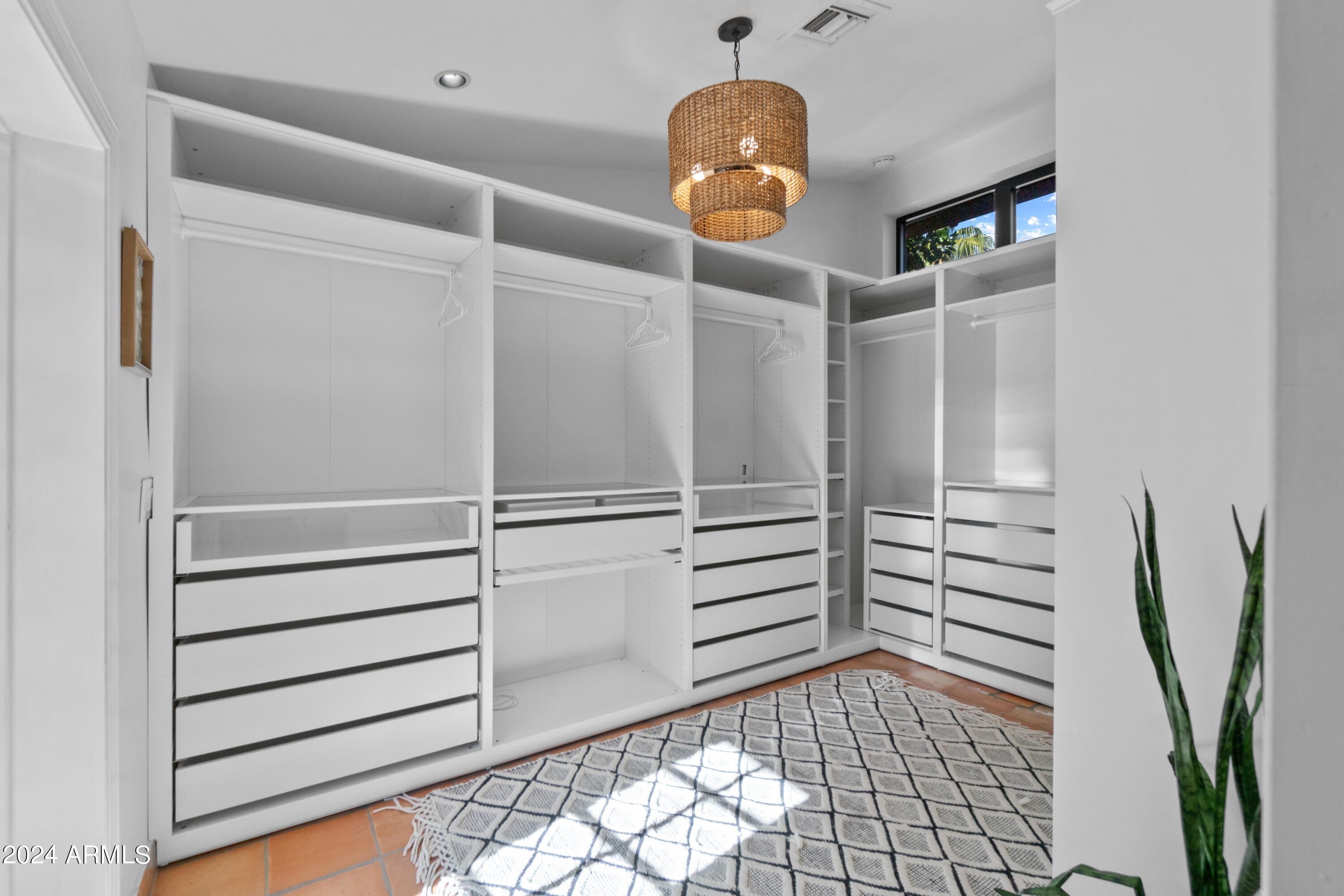 9837 E PERSHING Avenue