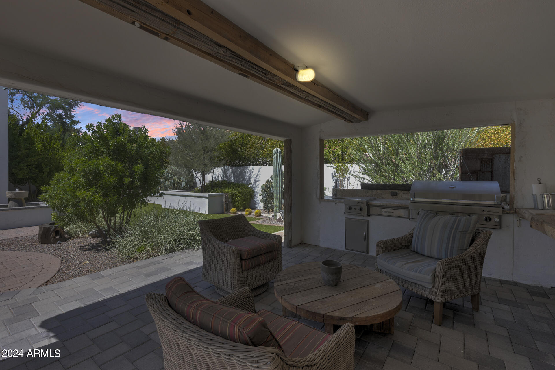 7042 E ORANGE BLOSSOM Lane