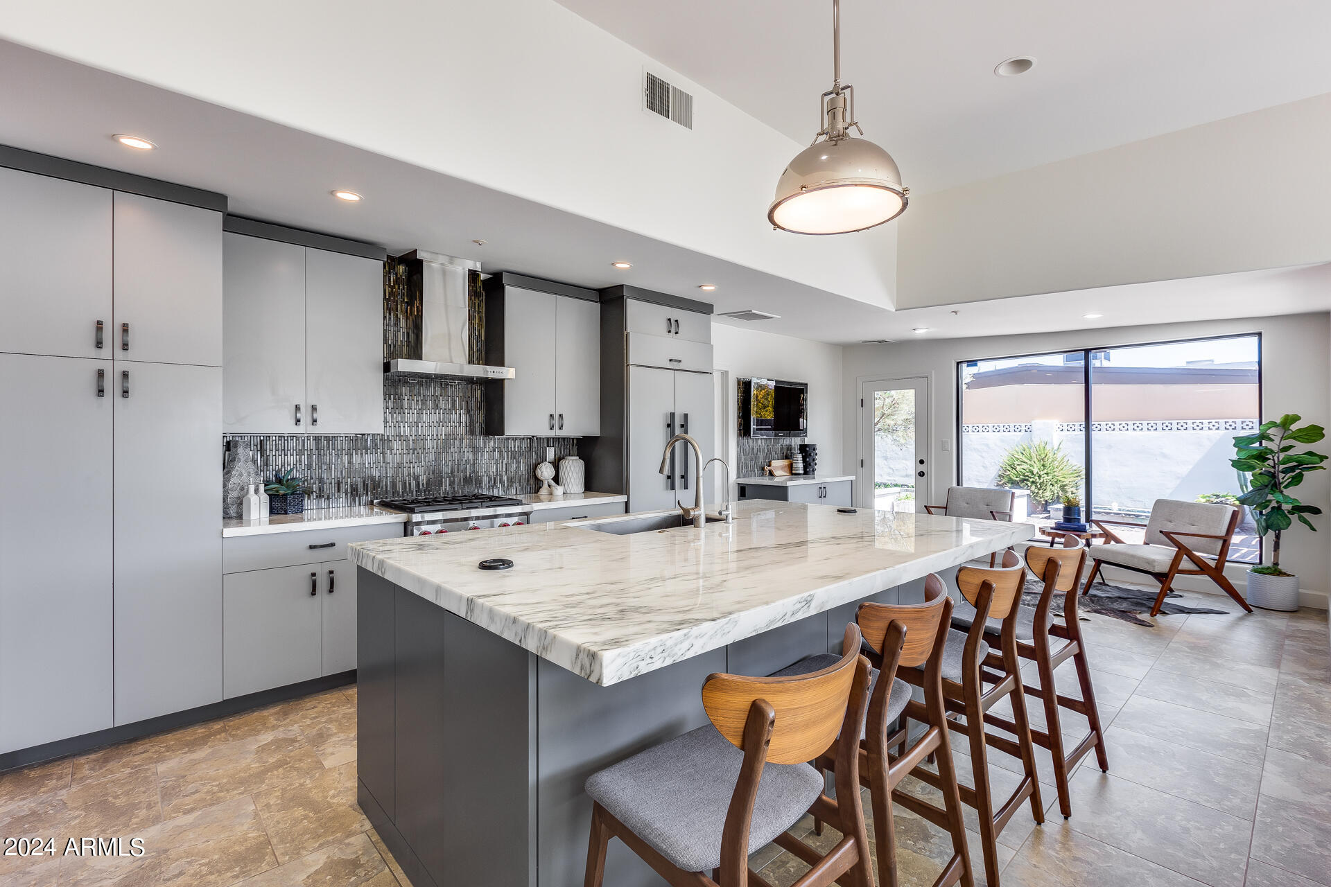 7042 E ORANGE BLOSSOM Lane