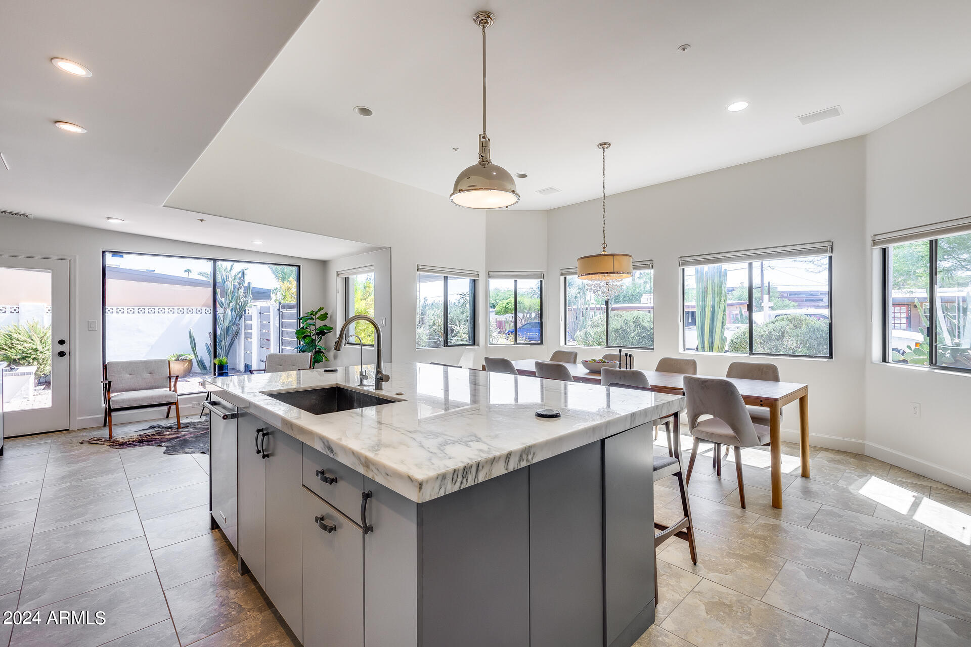 7042 E ORANGE BLOSSOM Lane