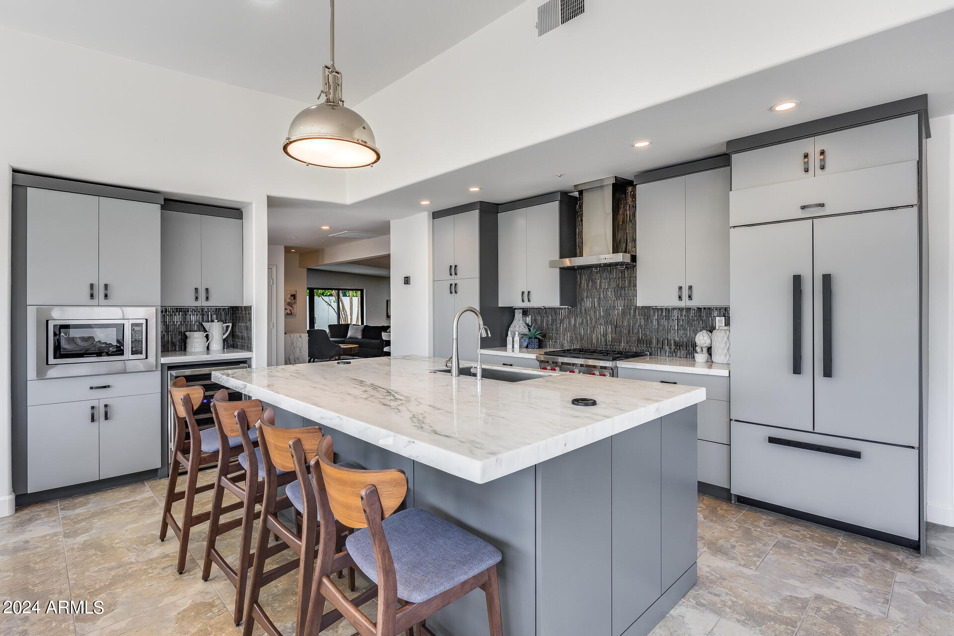 7042 E ORANGE BLOSSOM Lane