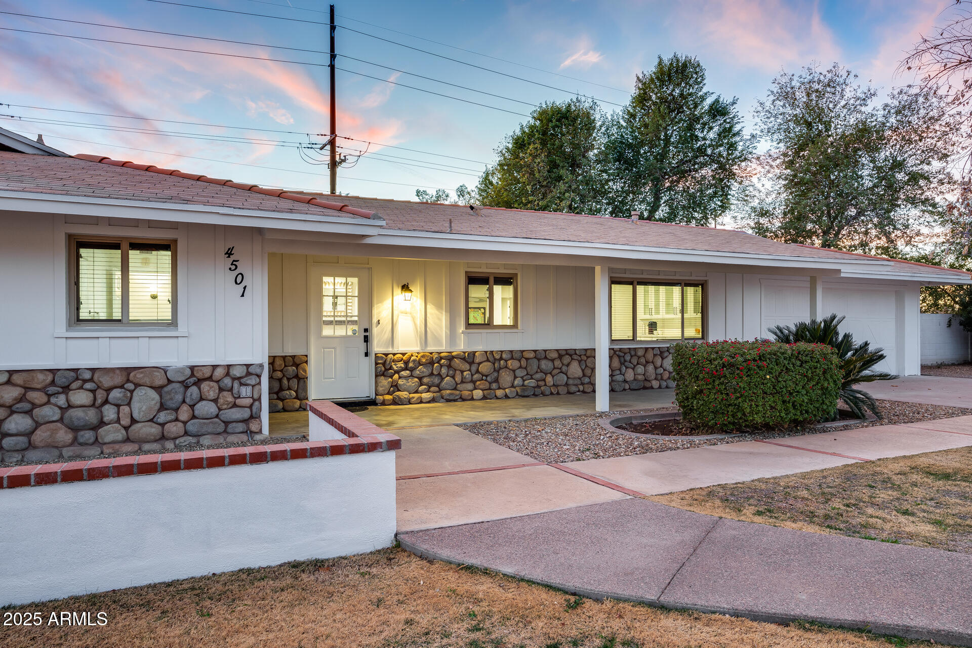 4501 E Calle Redonda