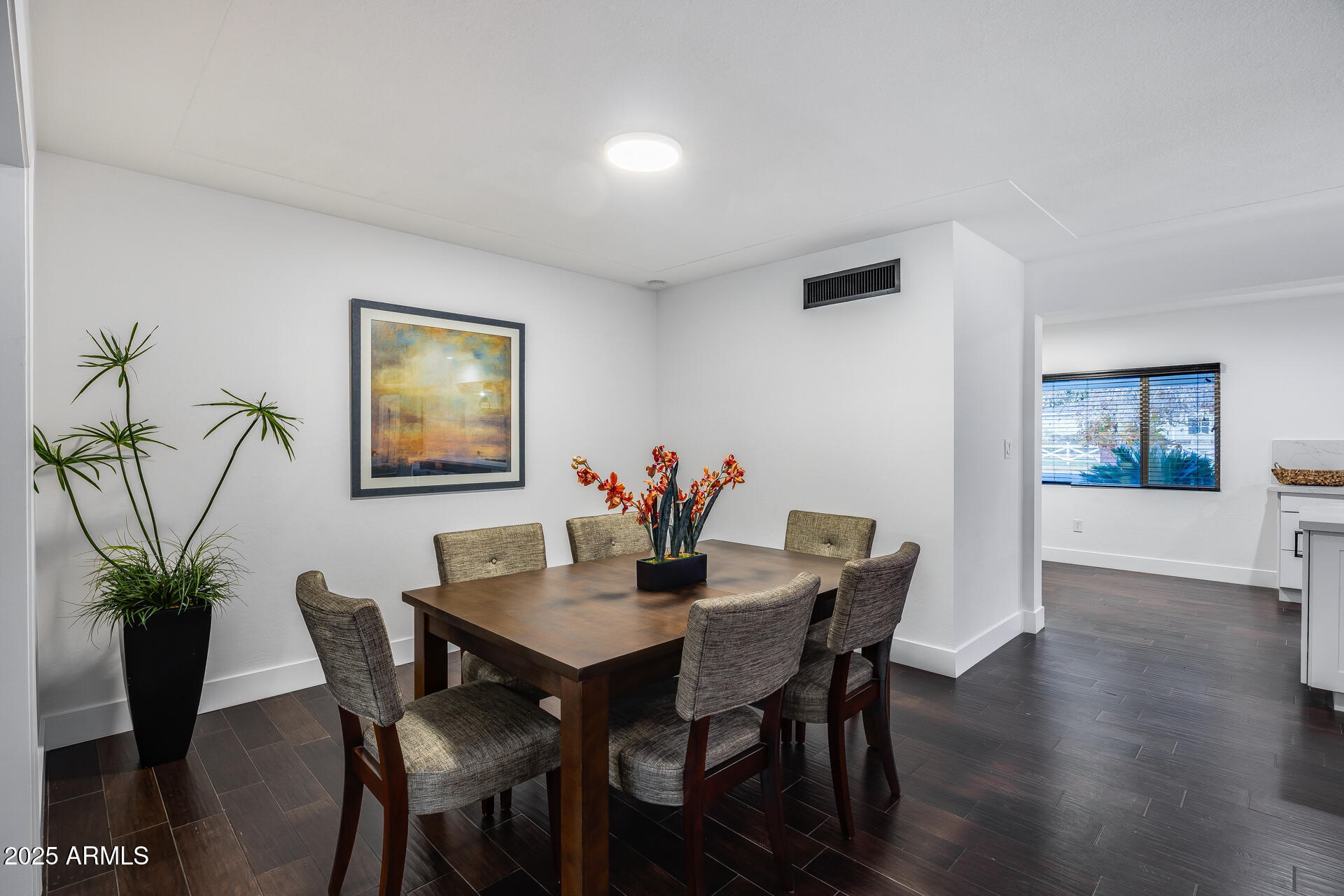 4501 E Calle Redonda