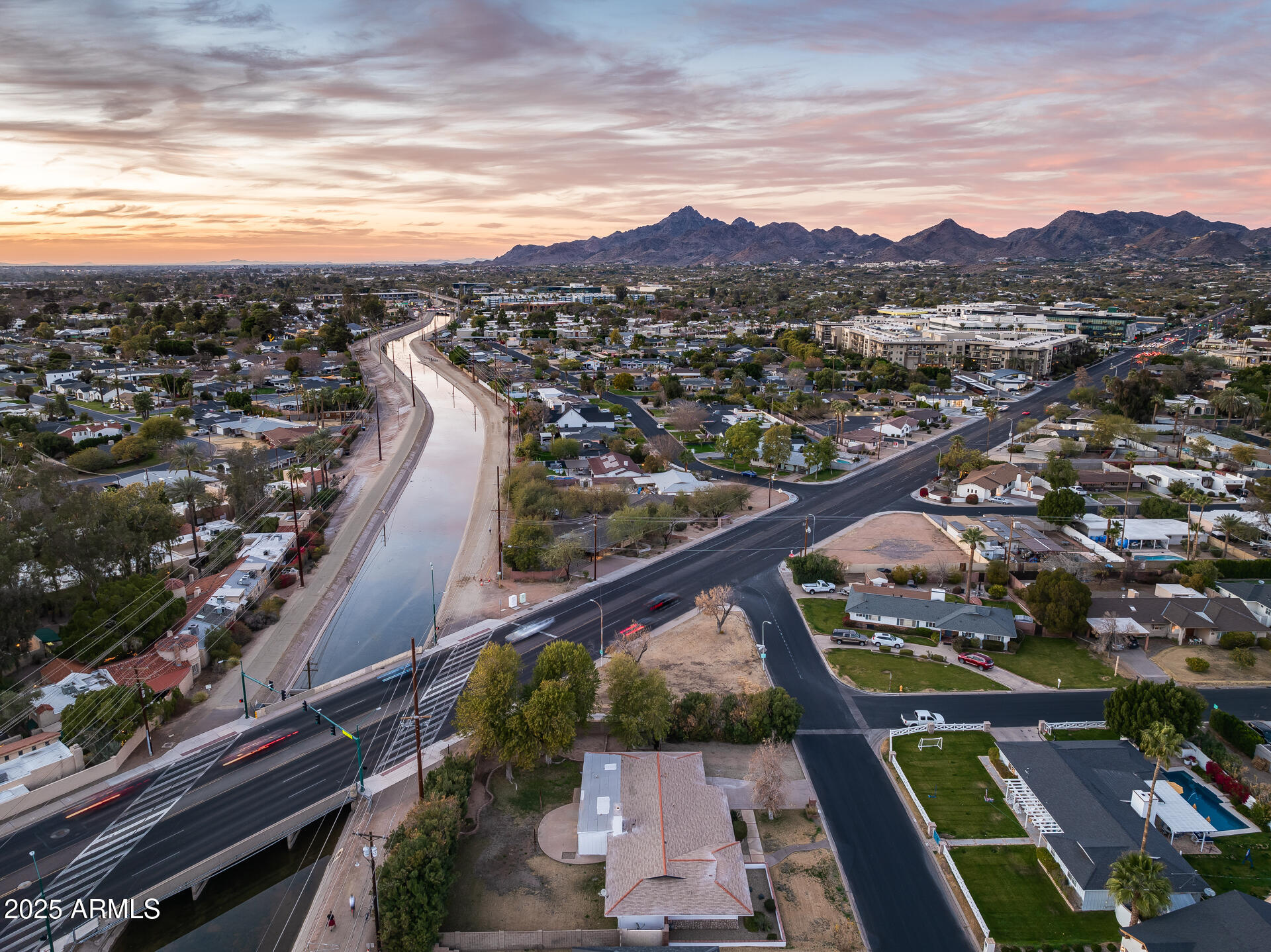 4501 E Calle Redonda