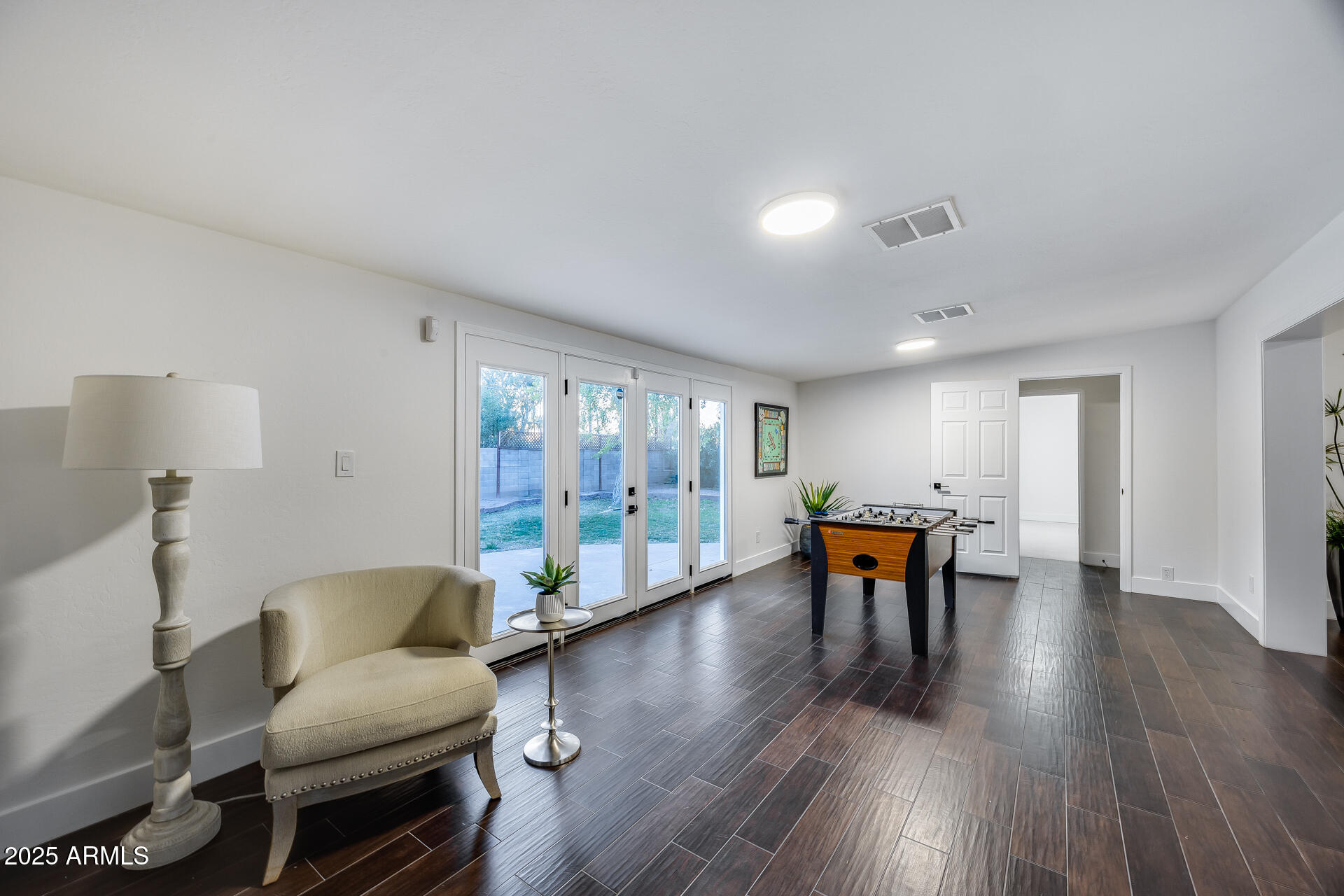 4501 E Calle Redonda