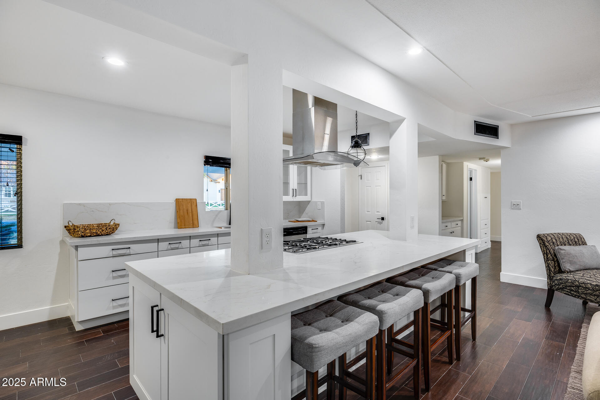 4501 E Calle Redonda