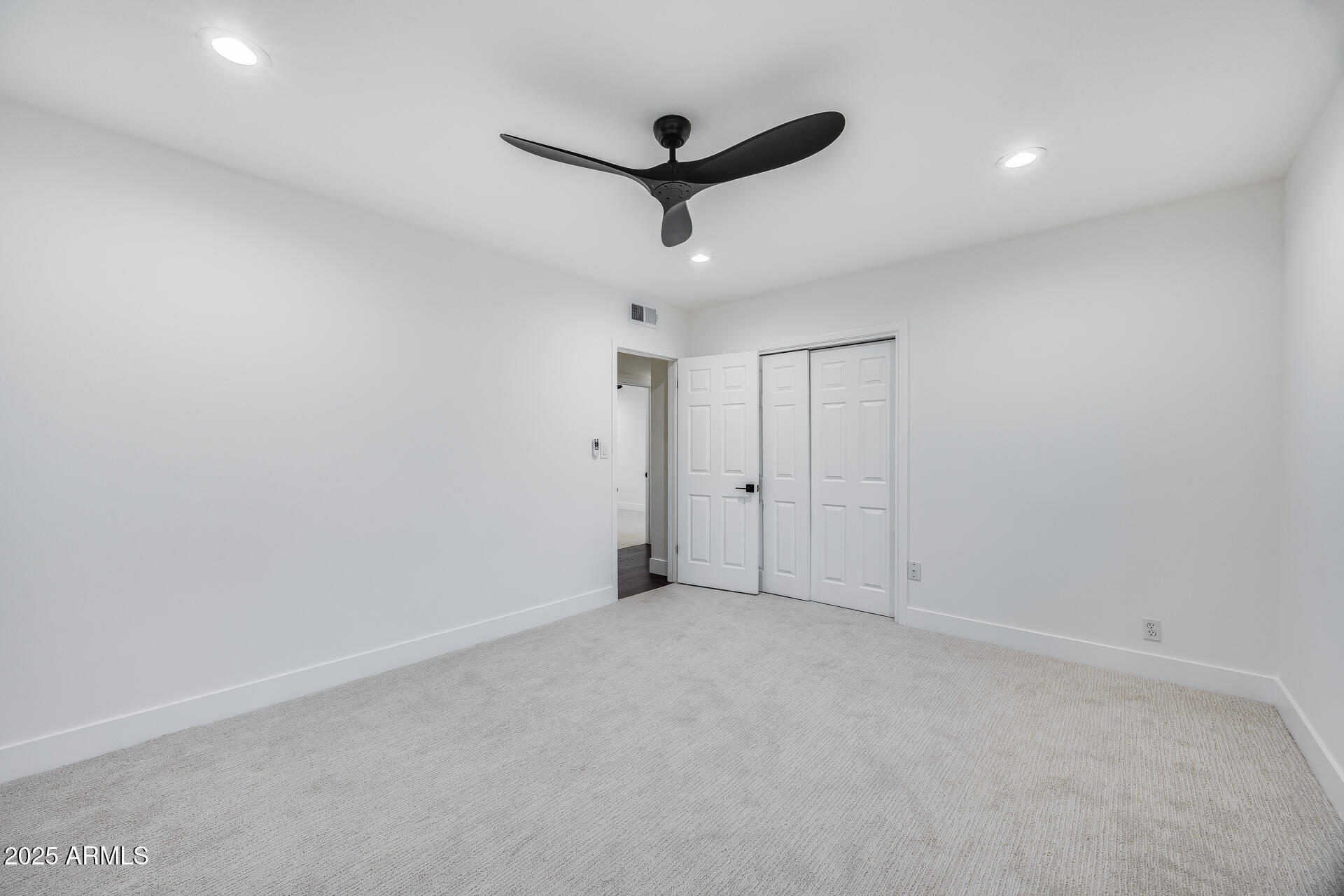 4501 E Calle Redonda