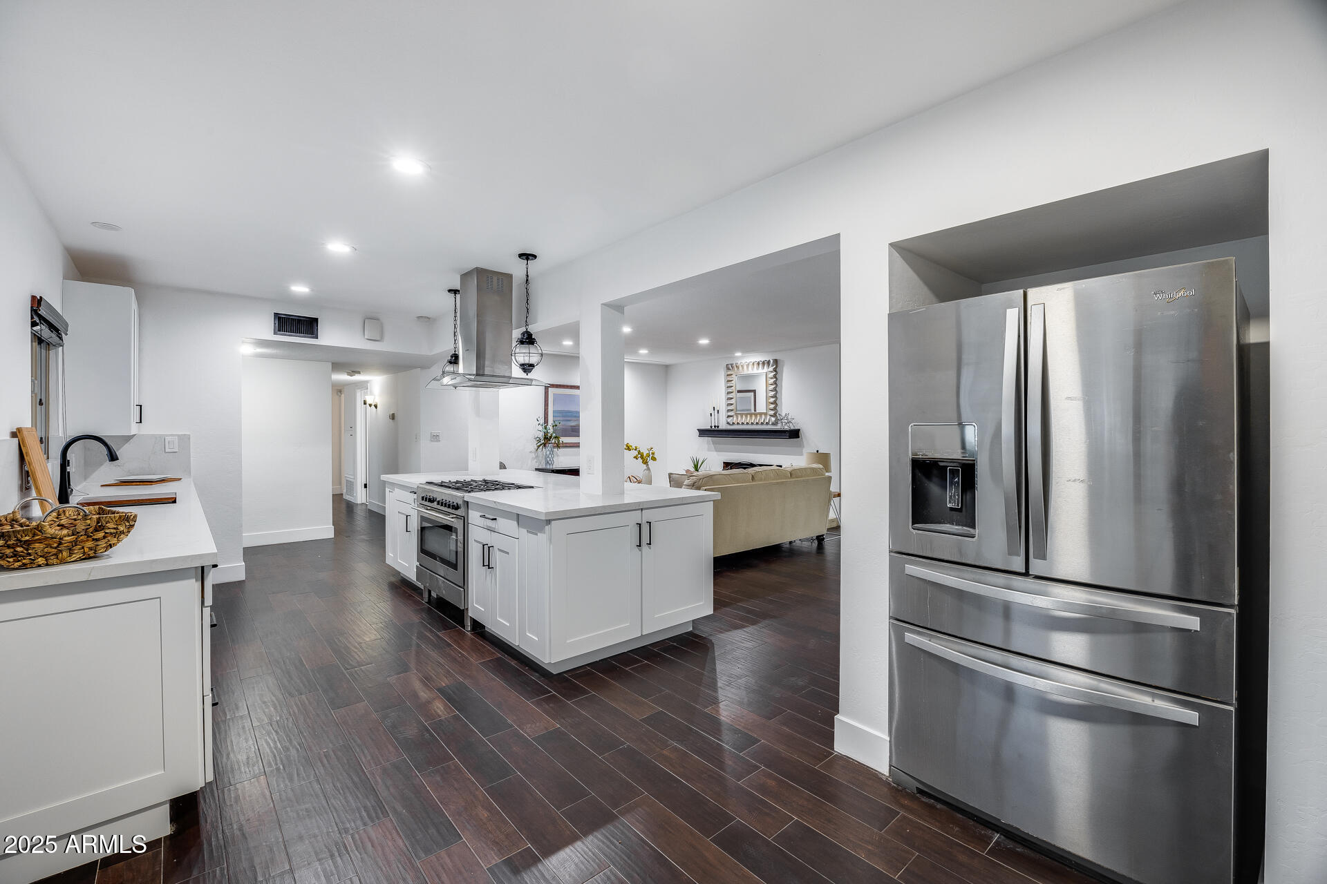 4501 E Calle Redonda