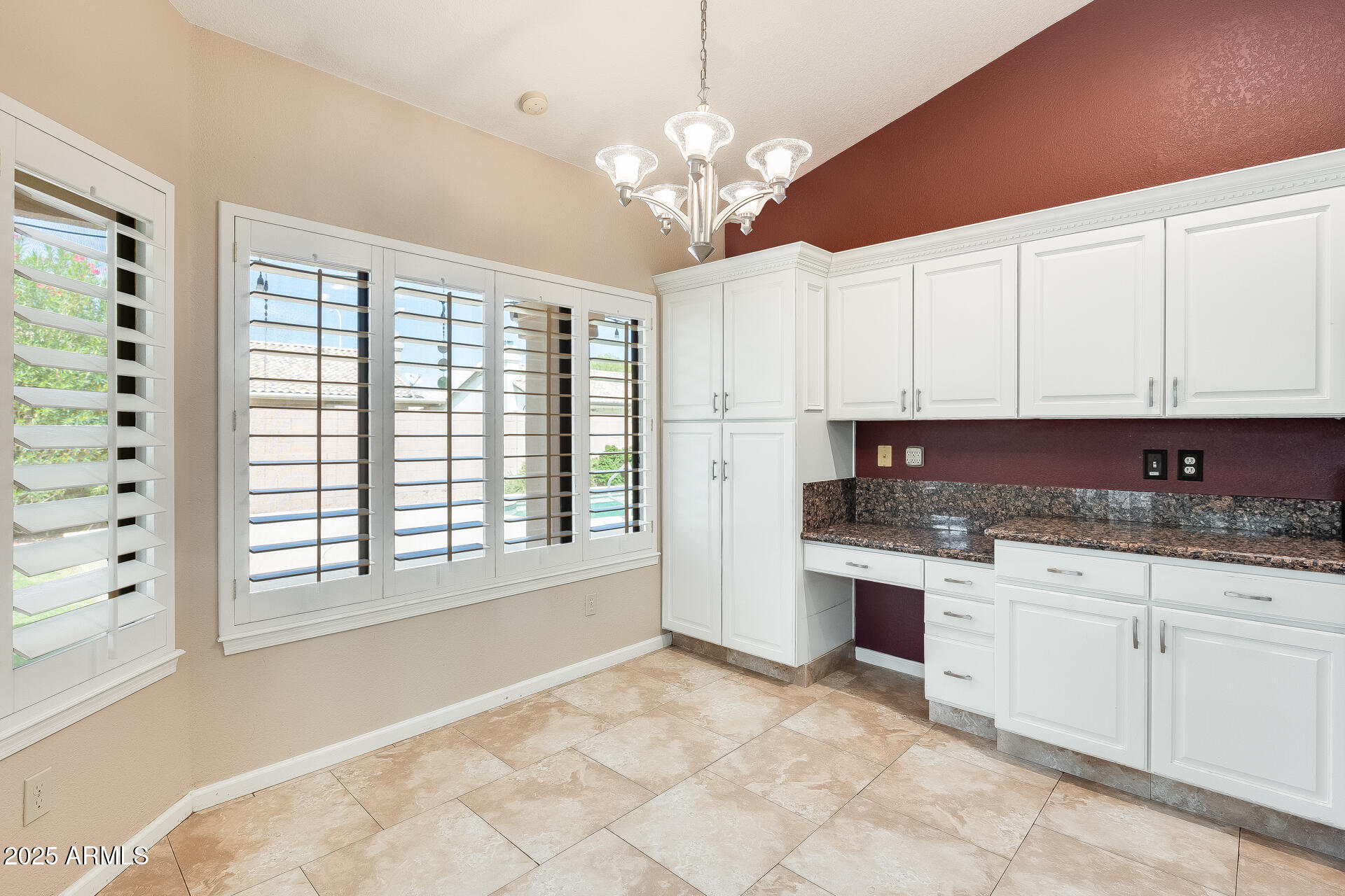3600 W ORCHID Lane