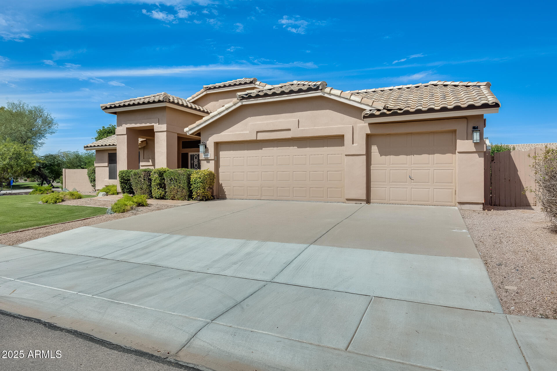 3600 W ORCHID Lane