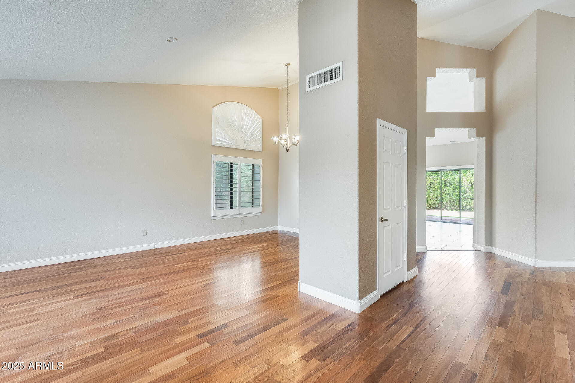 3600 W ORCHID Lane