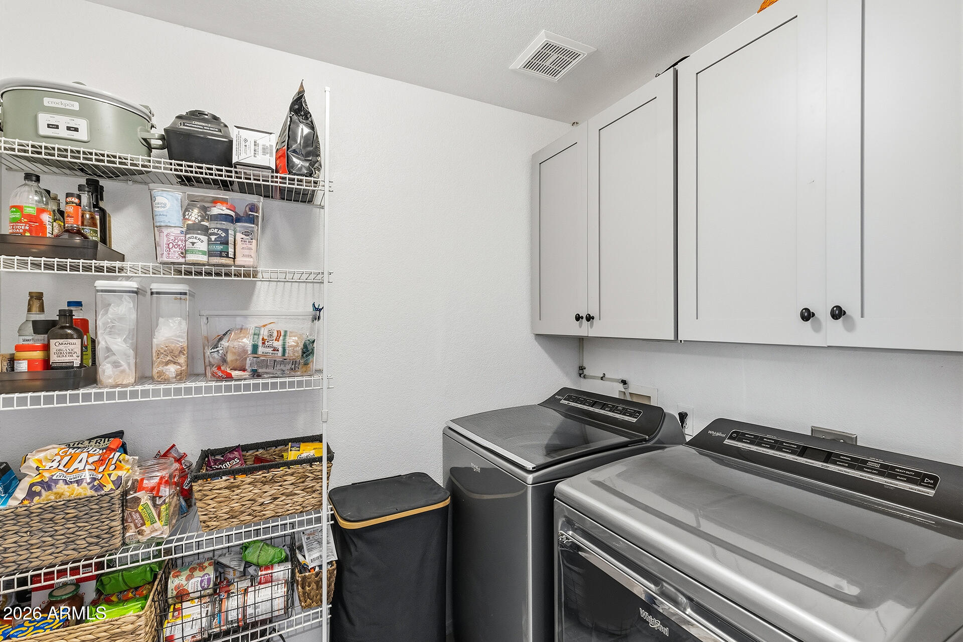 1018 E COWBOY COVE Trail