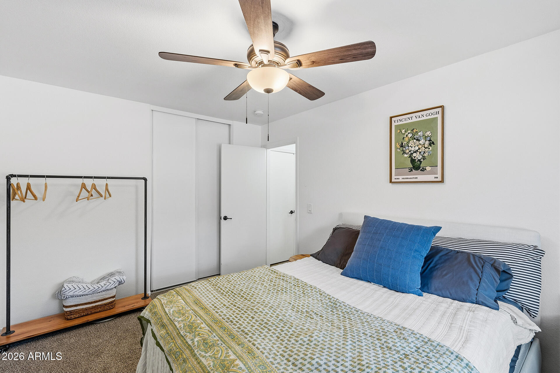 1018 E COWBOY COVE Trail