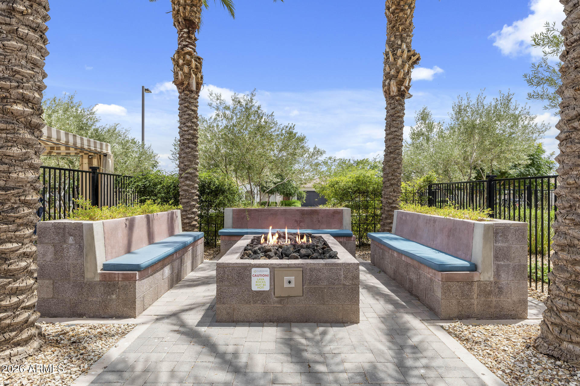 5513 S COYOTE Canyon