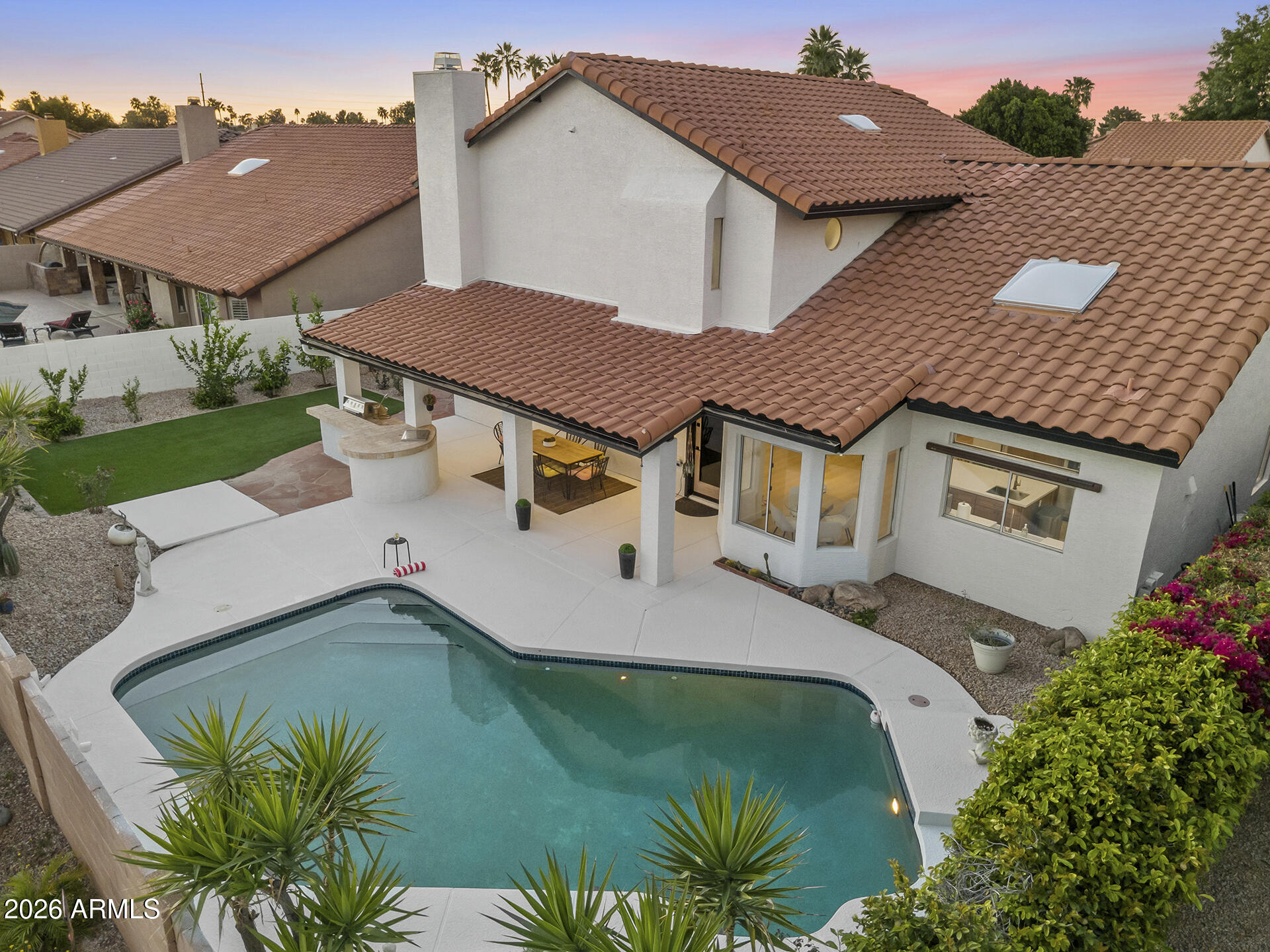 5641 E GRANDVIEW Road