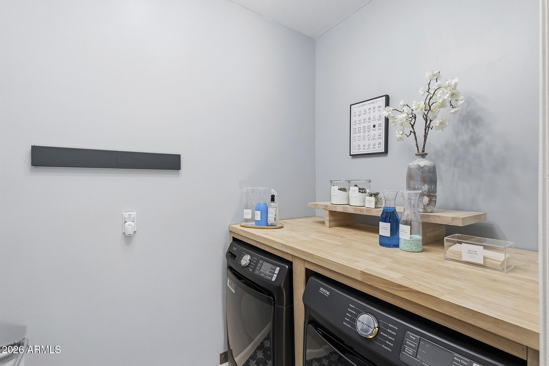 5641 E GRANDVIEW Road